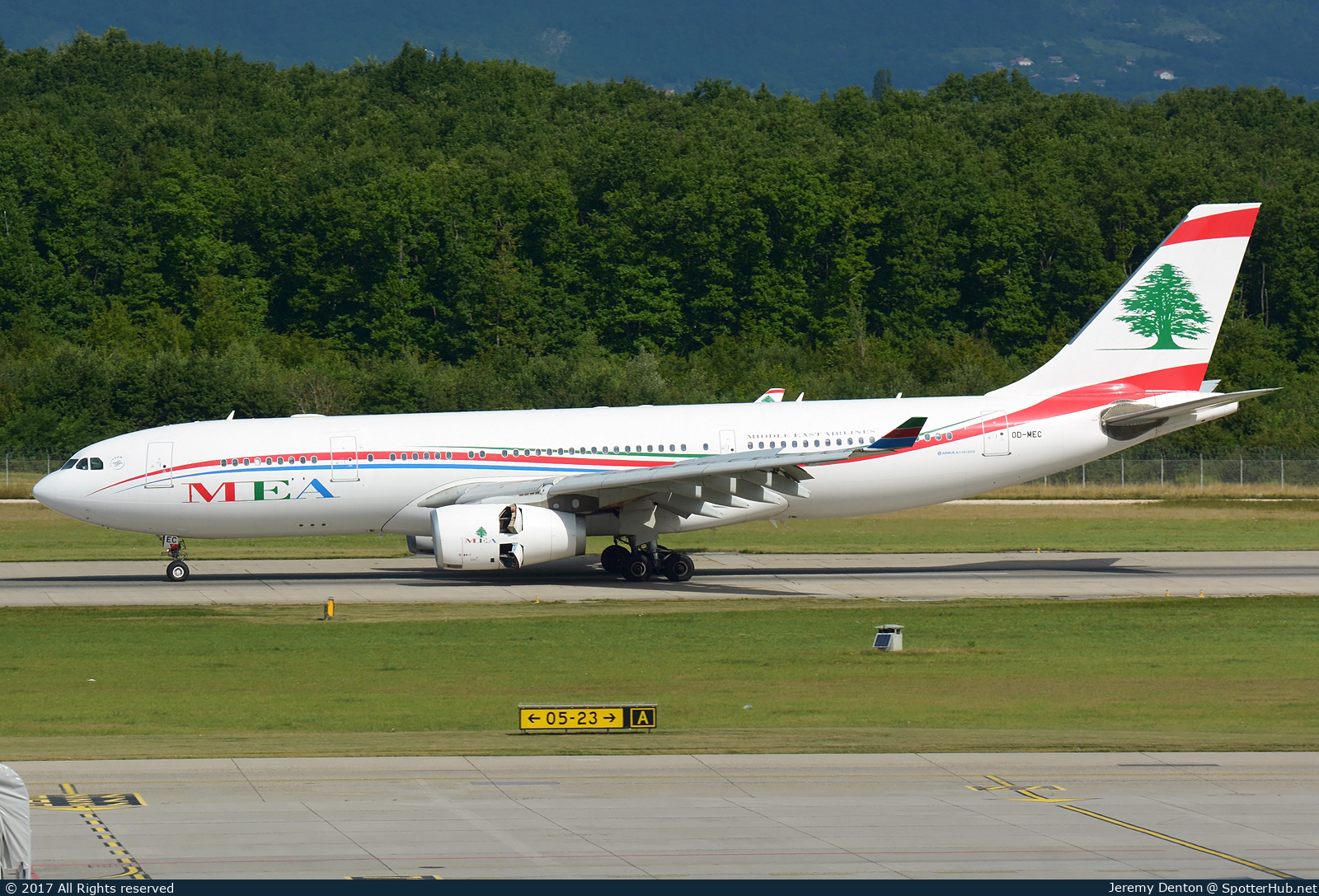 Photo of OD-MEC - Airbus A330-243 operated by MEA Middle East Airlines