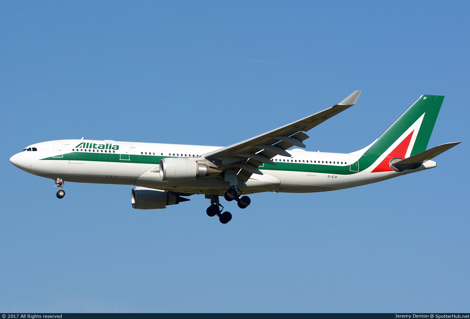 Photo of EI-EJP - Airbus A330-202 operated by Alitalia