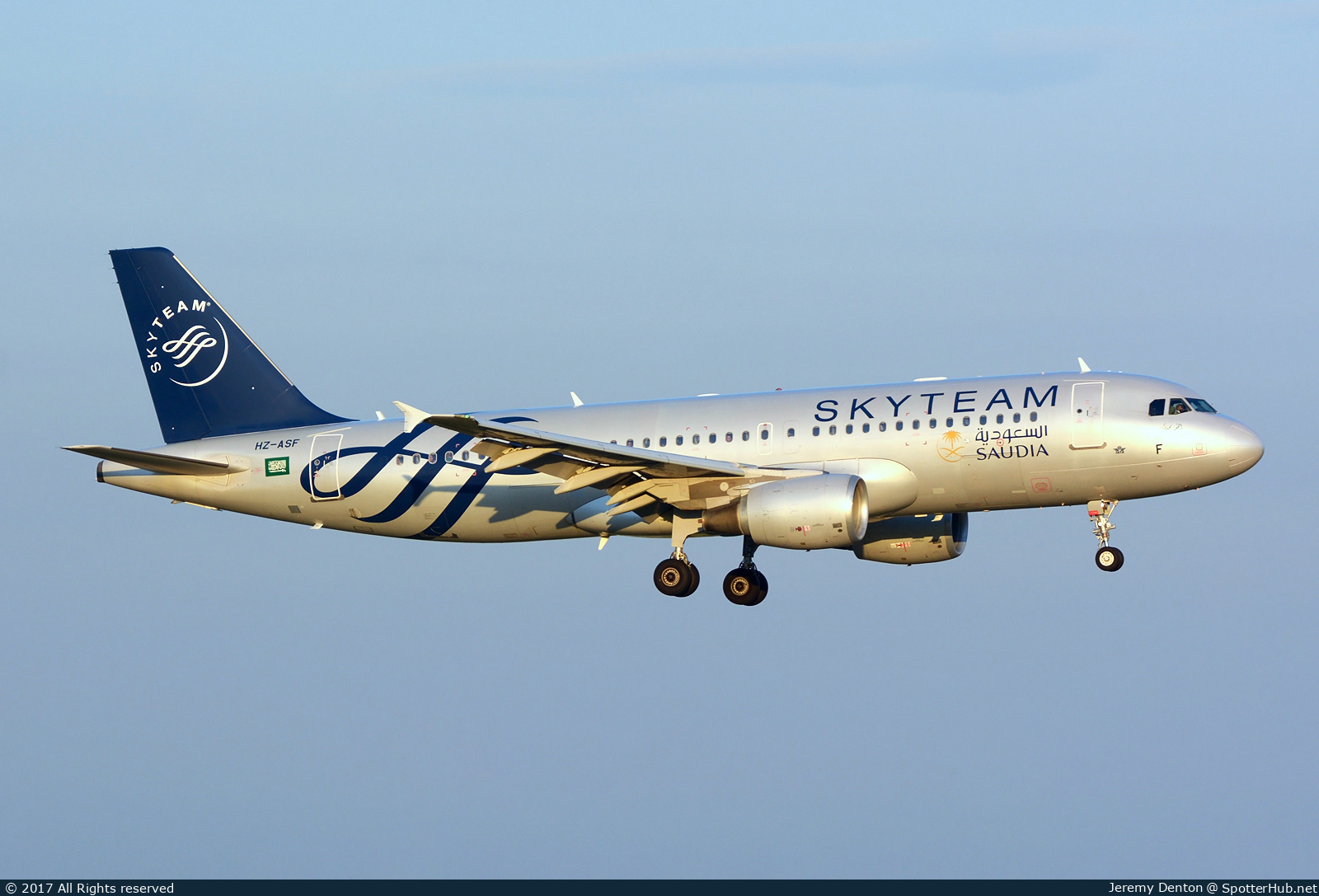 Photo of HZ-ASF - Airbus A320-214 operated by Saudia