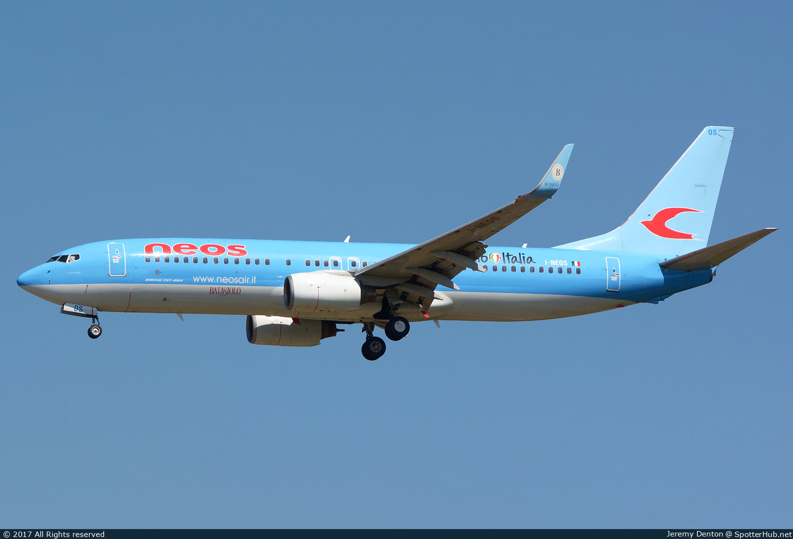 Photo of I-NEOS - Boeing 737-86N operated by Neos