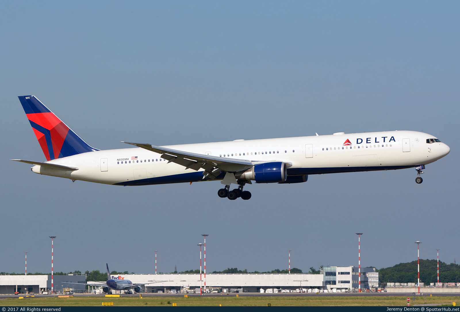 Photo of N835MH - Boeing 767-432(ER) operated by Delta Air Lines