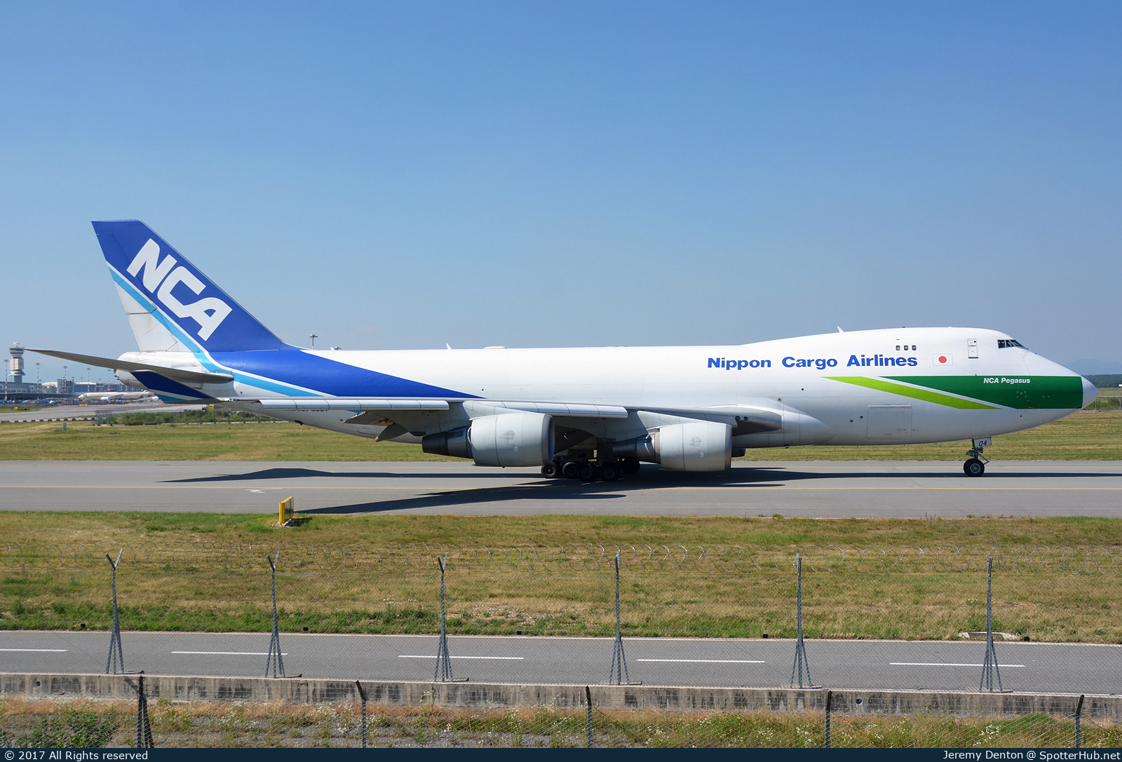 Photo of JA04KZ - Boeing 747-481F operated by Nippon Cargo Airlines