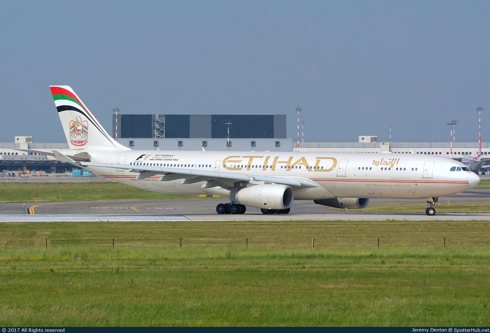 Photo of A6-AFC - Airbus A330-343 operated by Etihad Airways