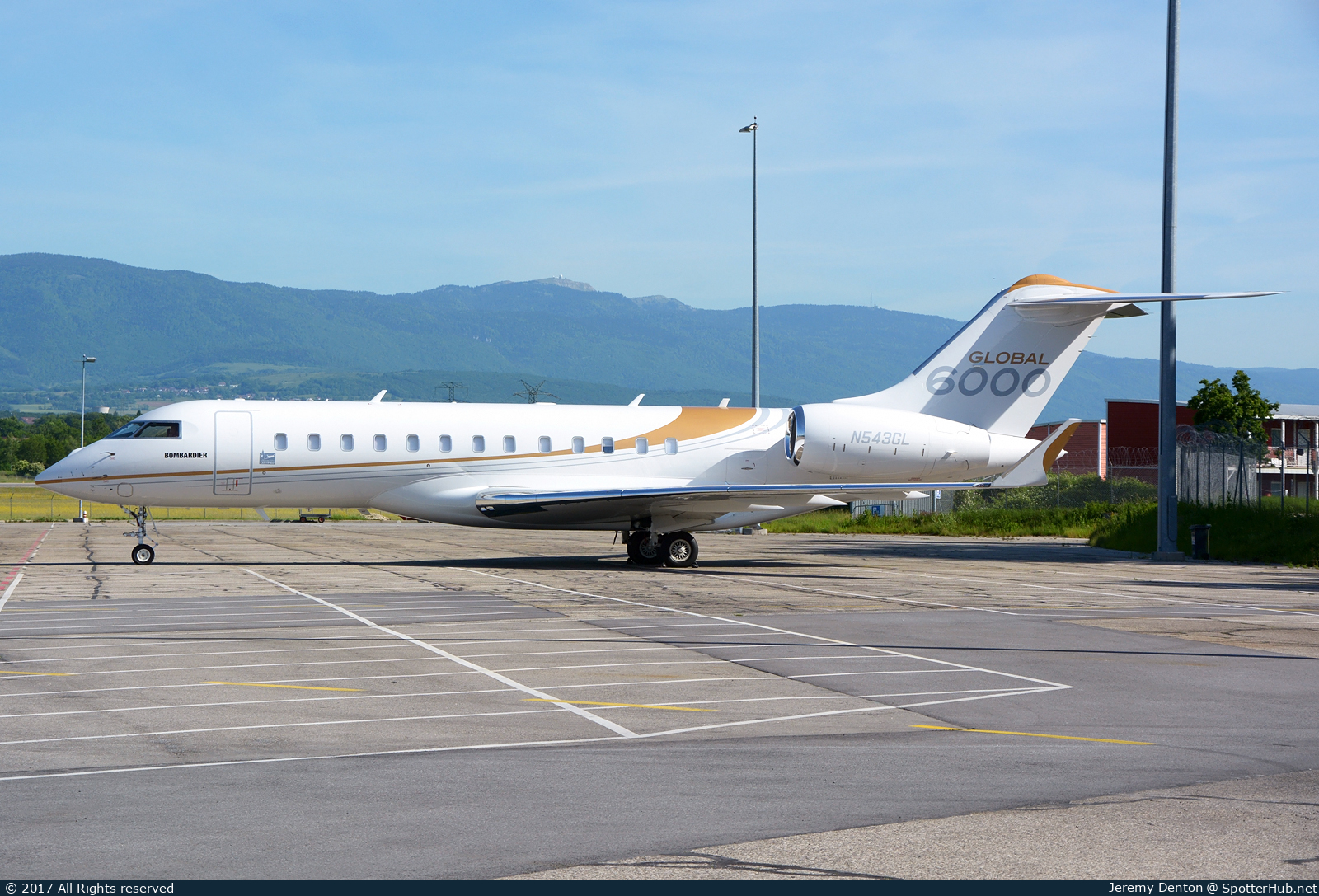 Photo of N543GL - Bombardier Global 6000 operated by Jetcraft Global