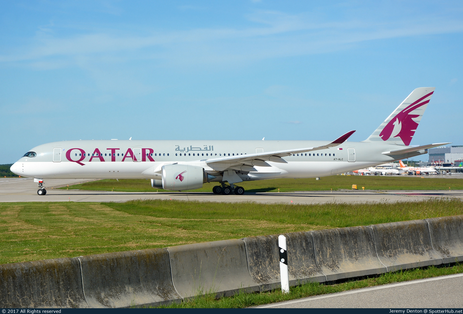 Photo of A7-ALC - Airbus A350-941 operated by Qatar Airways