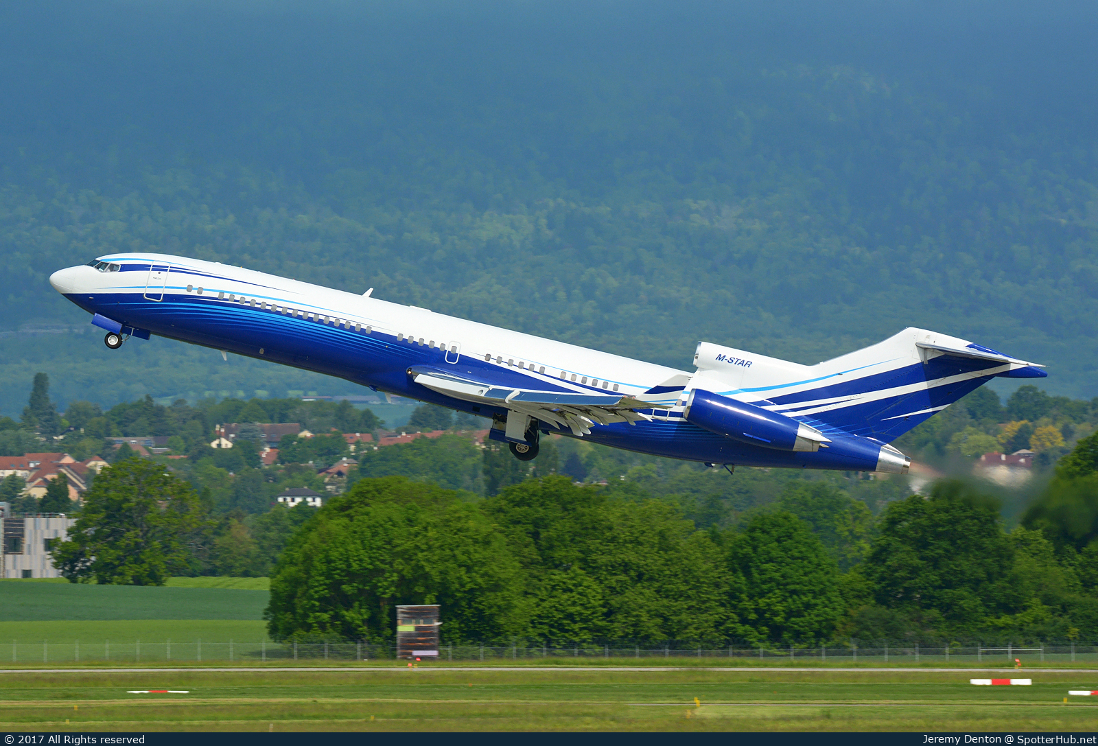 Photo of M-STAR - Boeing 727-2X8(Adv)(RE) operated by Starling Aviation
