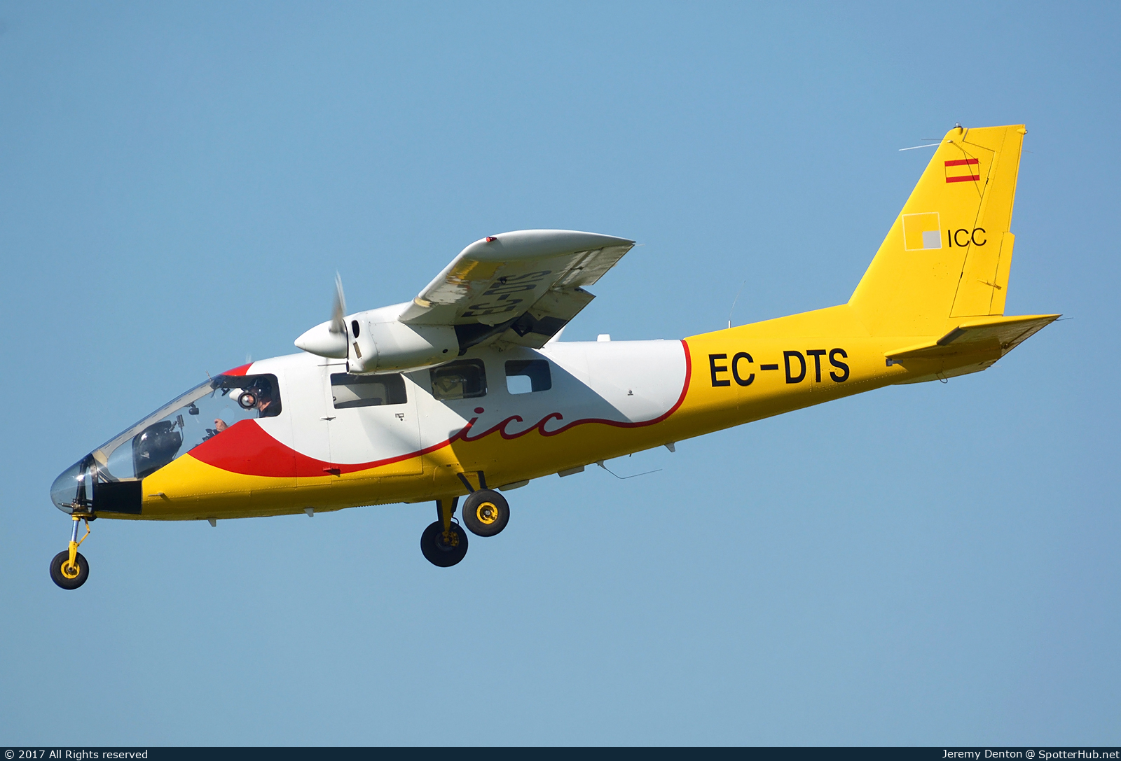 Photo of EC-DTS - Partenavia P.68 Observer operated by ICC Institut Cartogràfic de Catalunya