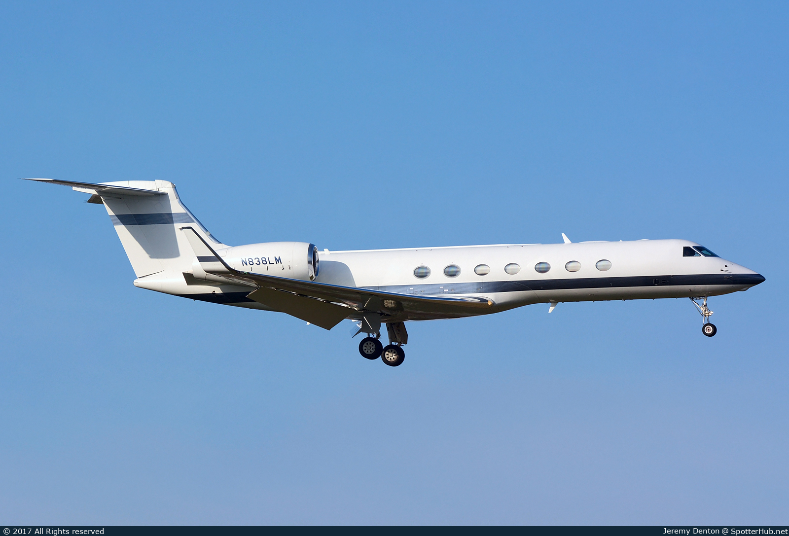 Photo of N838LM - Gulfstream GV-SP (G550) operated by Meridian Air Charter