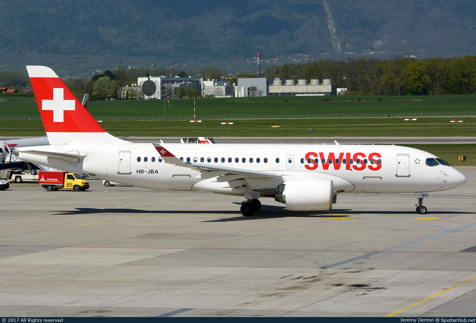 Photo of HB-JBA - Airbus A220-100 operated by Swiss International Air Lines