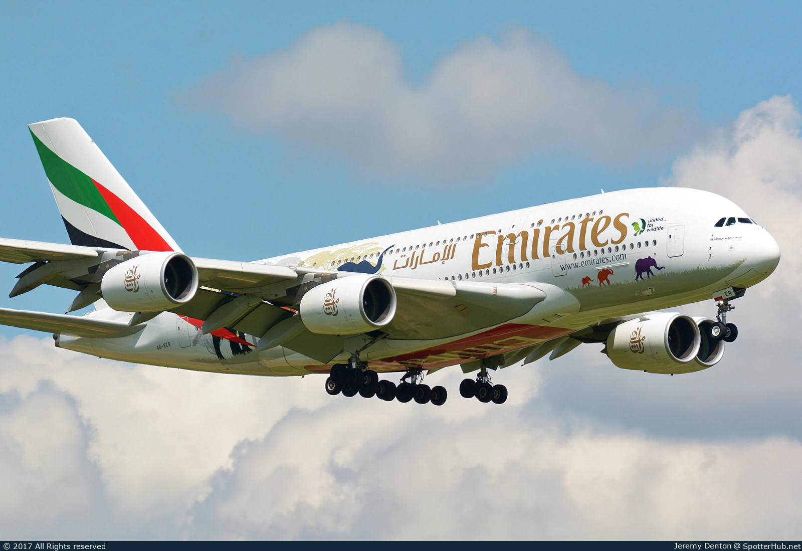 Photo of A6-EER - Airbus A380-861 operated by Emirates