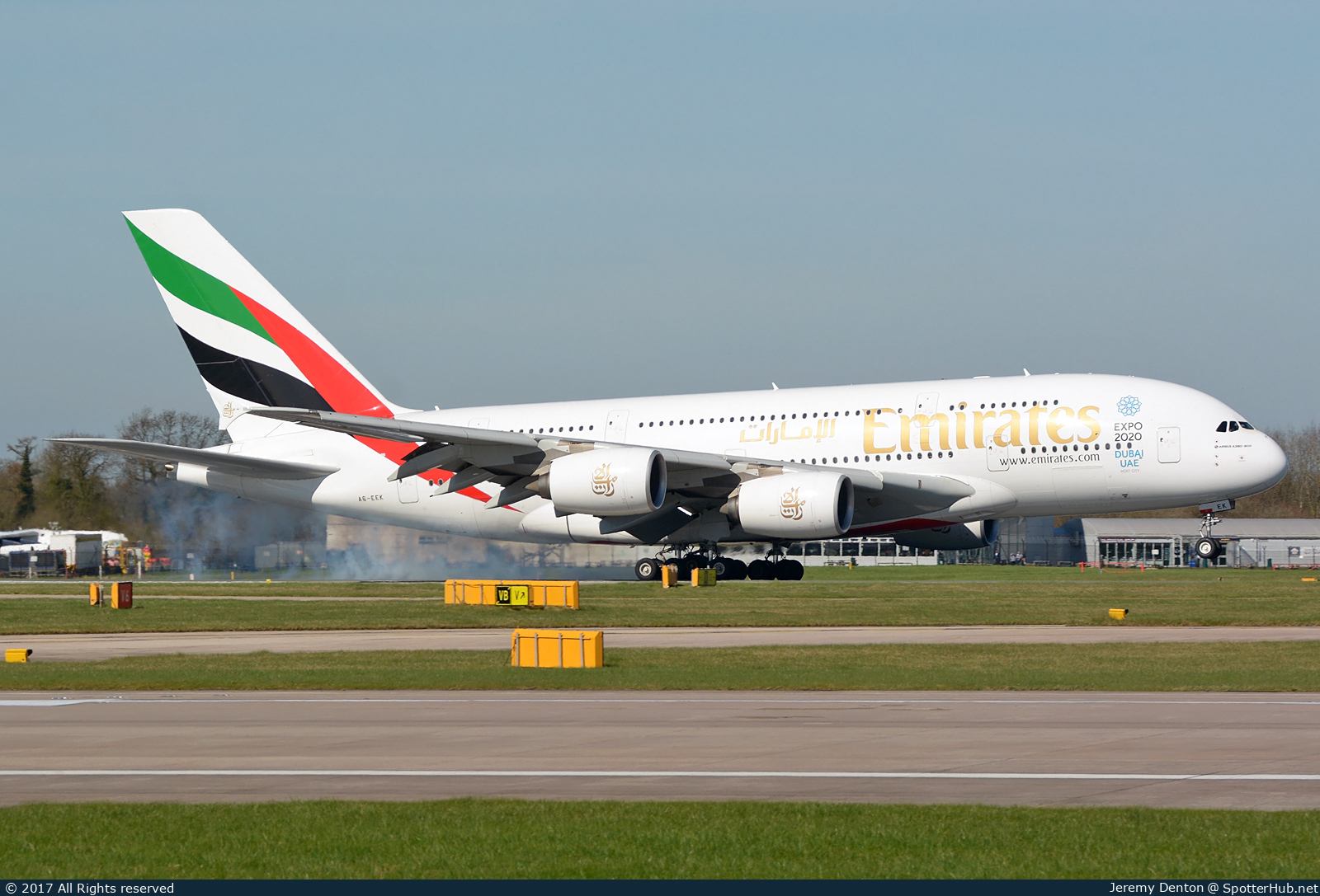 Photo of A6-EEK - Airbus A380-861 operated by Emirates