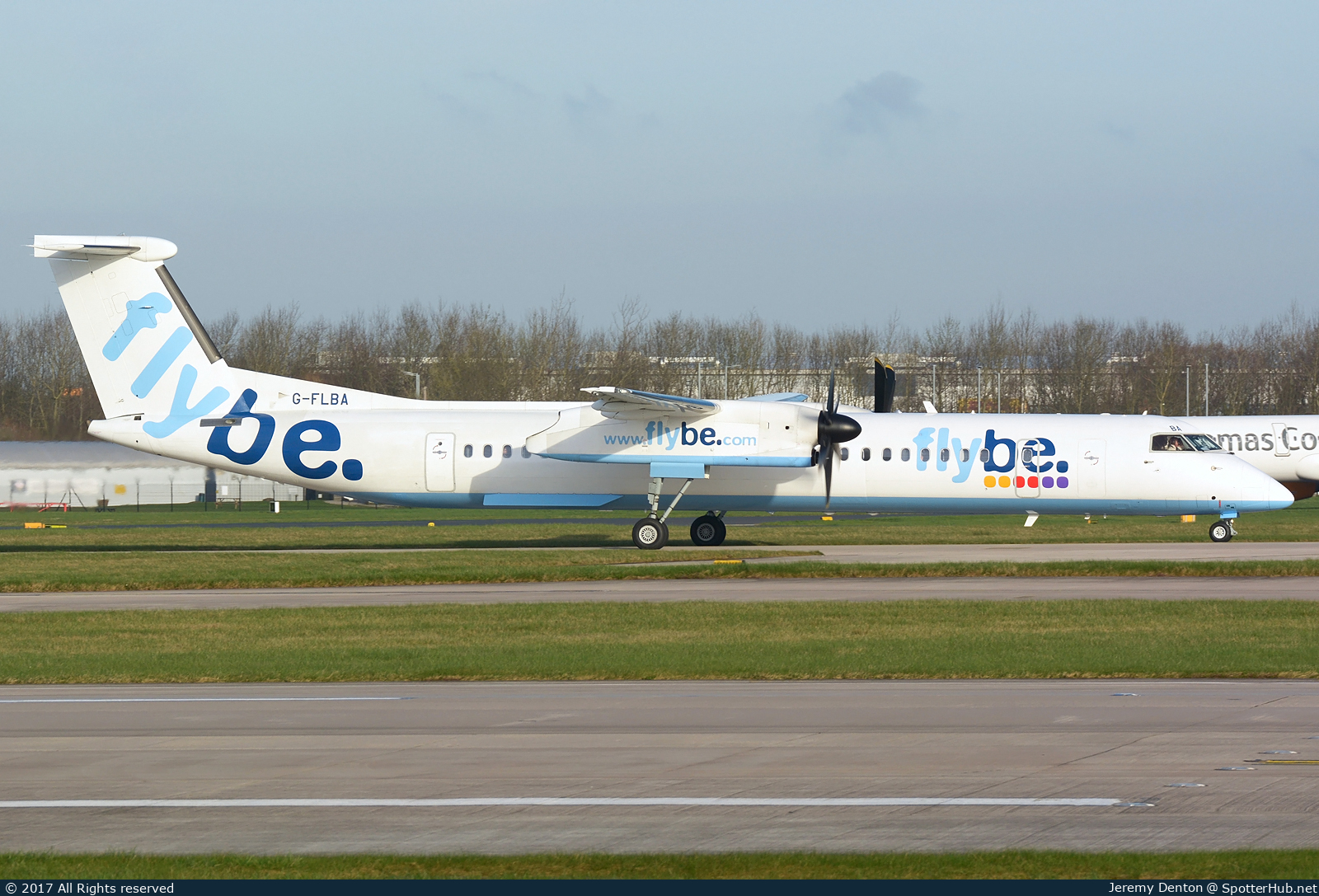 Photo of G-FLBA - Bombardier DHC-8-402 Dash 8 Q400 operated by flybe