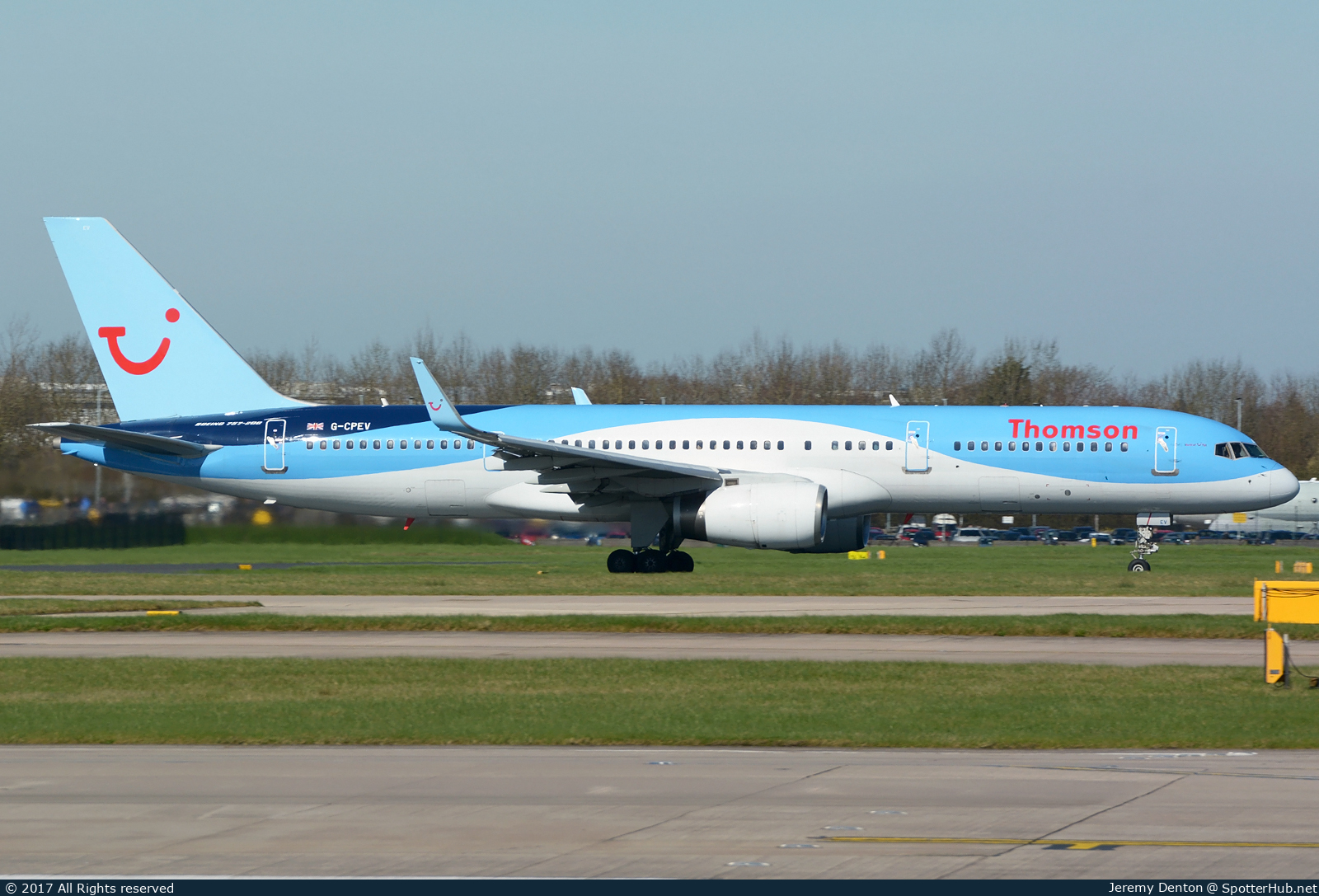 Photo of G-CPEV - Boeing 757-236 operated by TUI Airways