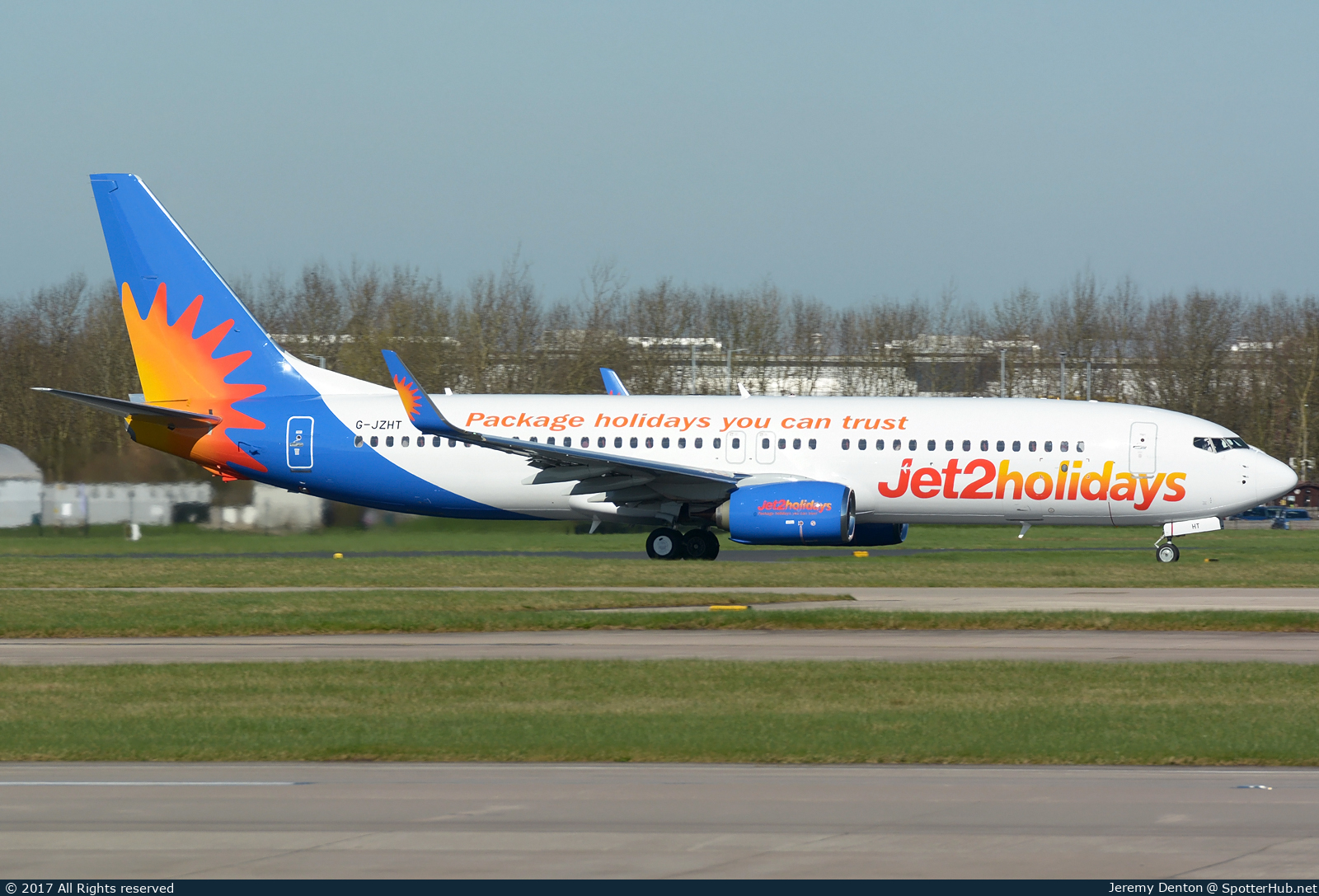 Photo of G-JZHT - Boeing 737-8MG operated by Jet2