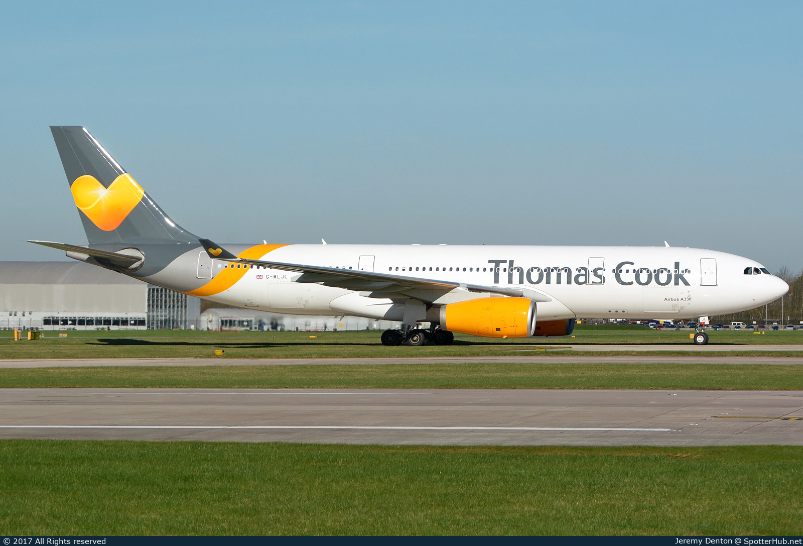 Photo of G-MLJL - Airbus A330-243 operated by Thomas Cook Airlines