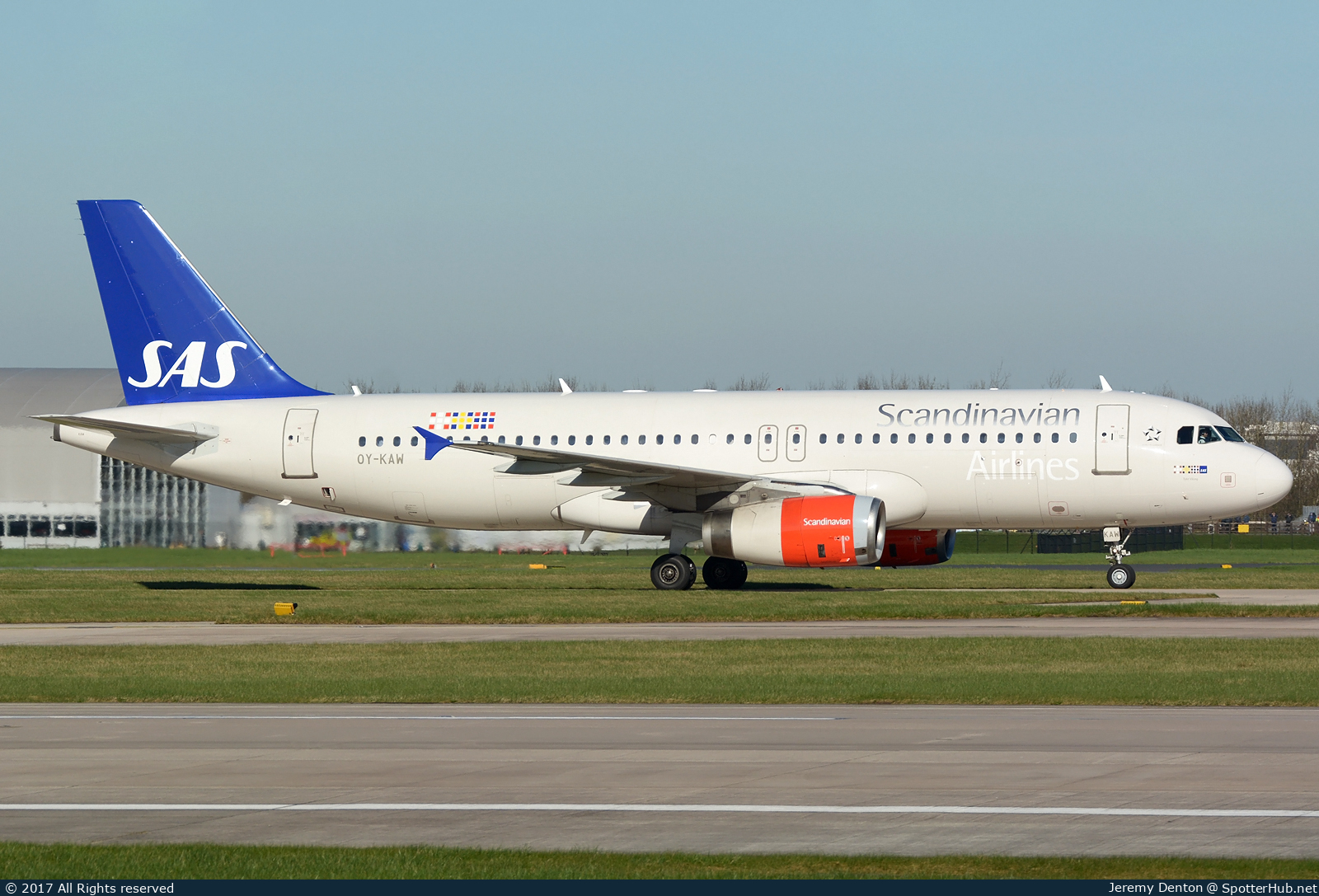 Photo of OY-KAW - Airbus A320-232 operated by SAS Scandinavian Airlines