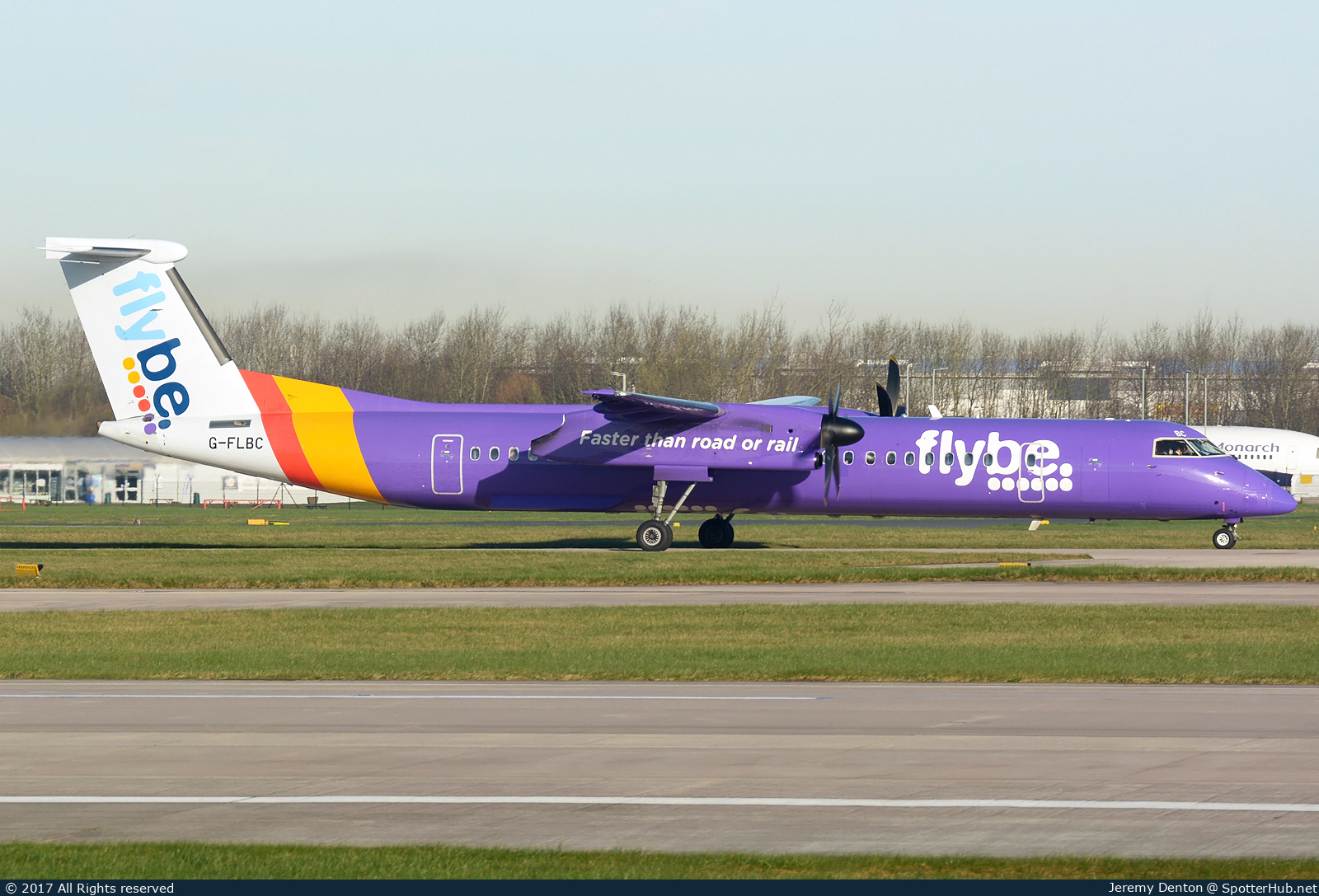 Photo of G-FLBC - Bombardier DHC-8-402 Dash 8 Q400 operated by flybe