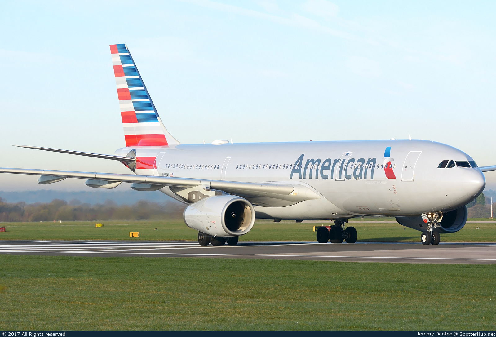 Photo of N280AY - Airbus A330-243 operated by American Airlines