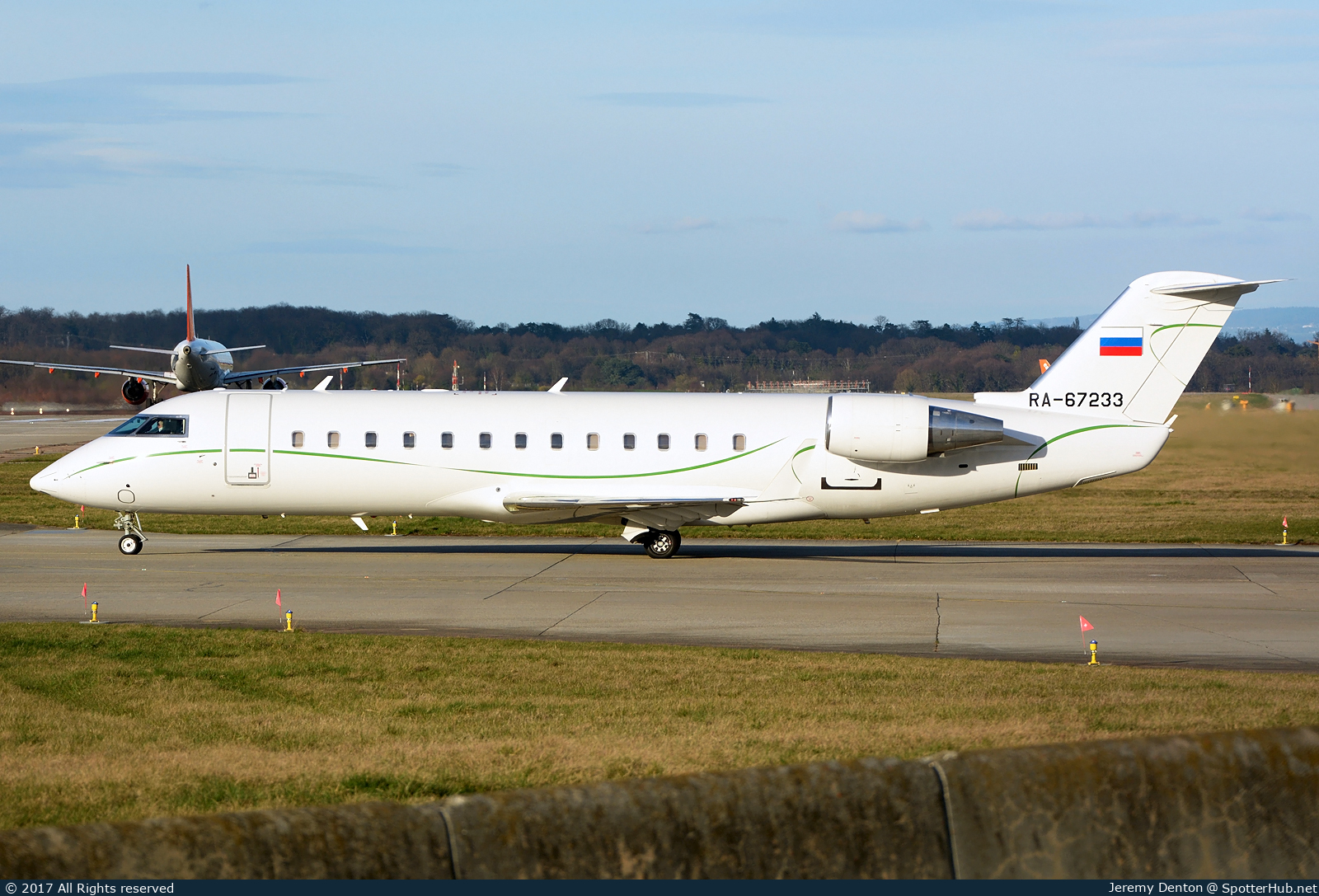 Photo of RA-67233 - Bombardier Challenger 850 operated by Tulpar Air