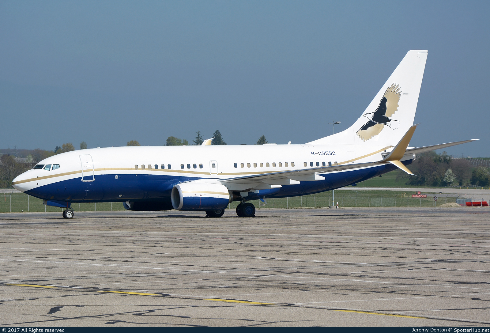 Photo of B-09590 - Boeing 737-79V(BBJ) operated by Ruentex Group