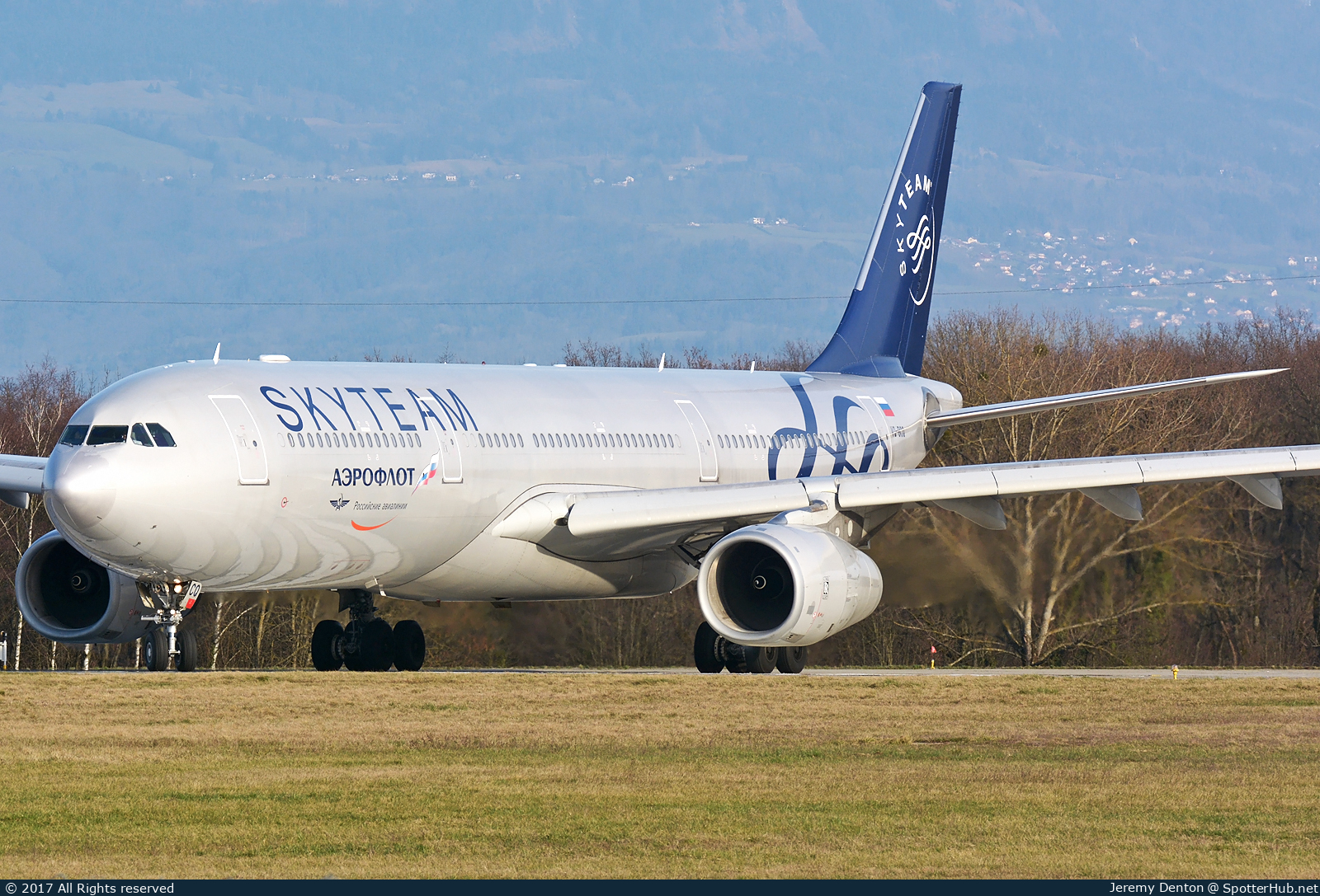 Photo of VQ-BCQ - Airbus A330-343 operated by Aeroflot