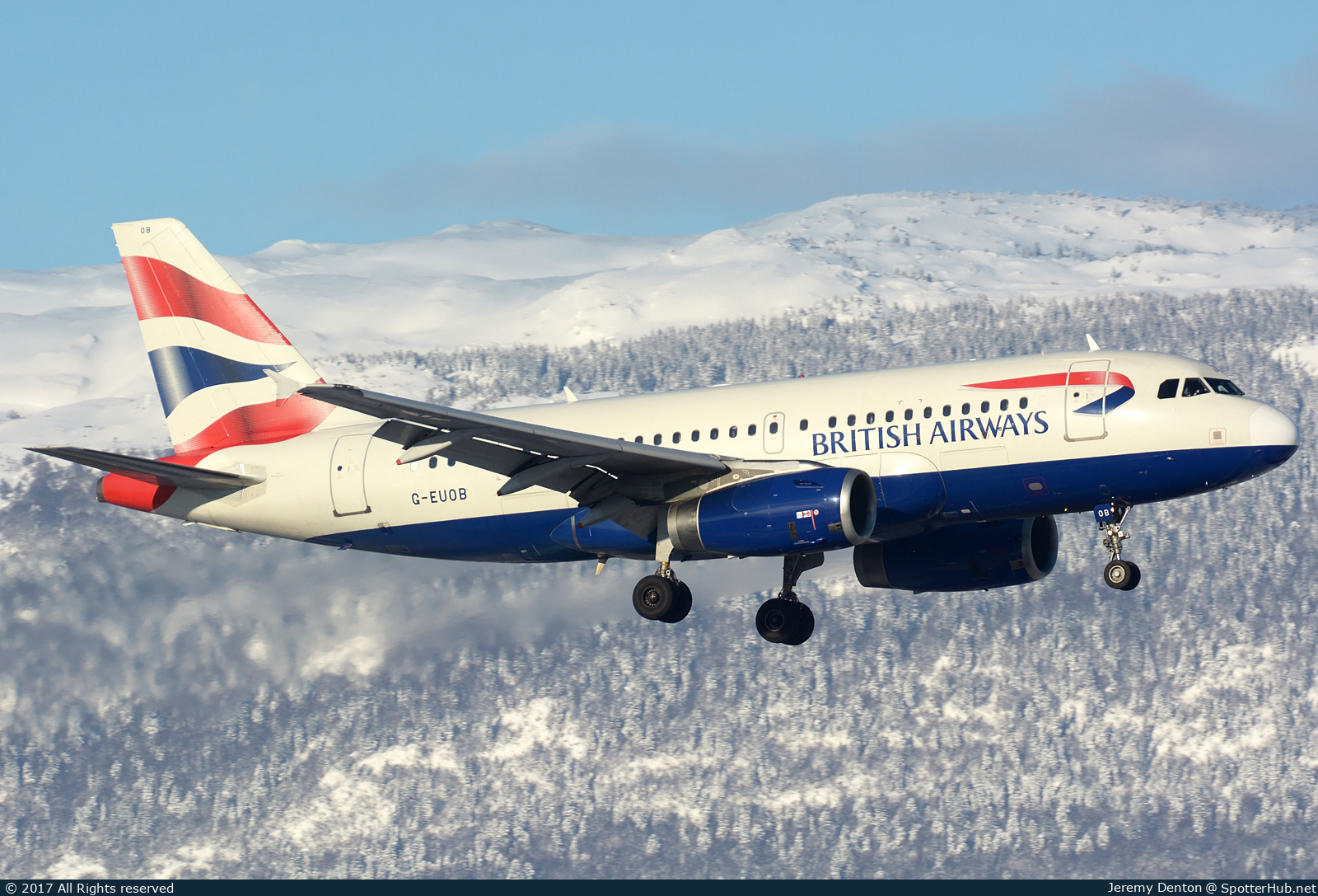 Photo of G-EUOB - Airbus A319-131 operated by British Airways
