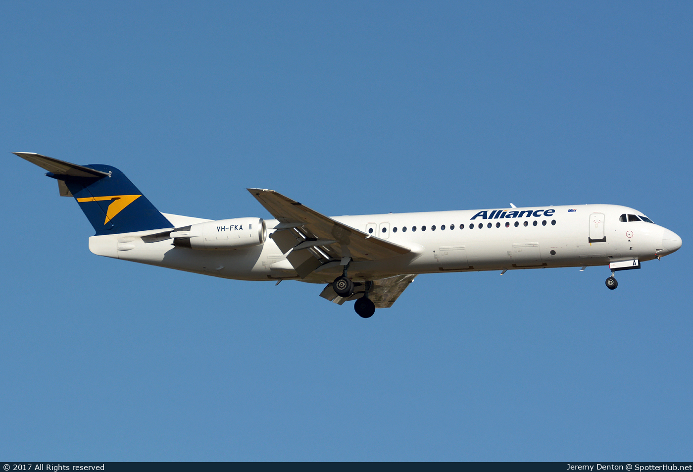 Photo of VH-FKA - Fokker 100 operated by Alliance Airlines