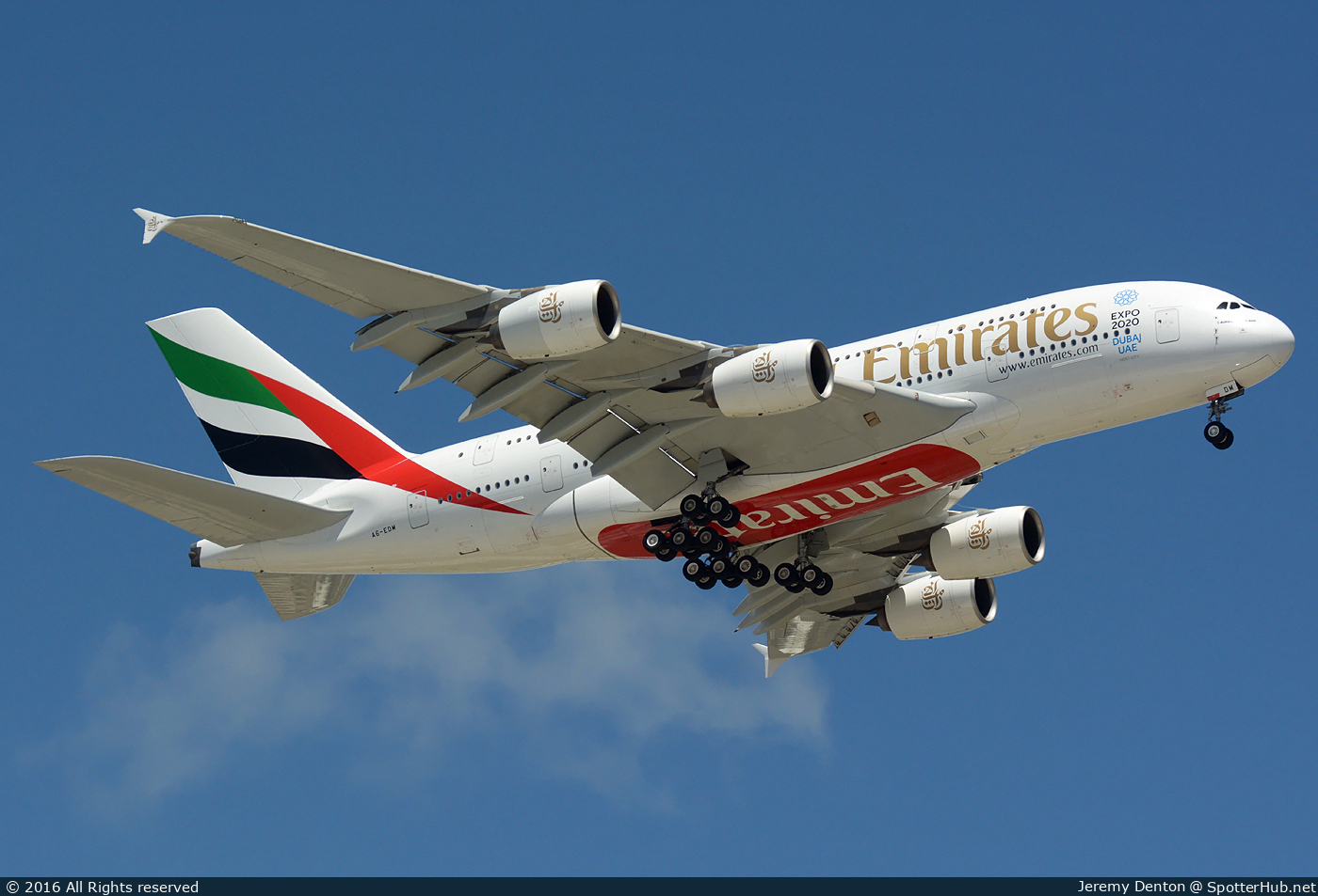 Photo of A6-EDM - Airbus A380-861 operated by Emirates