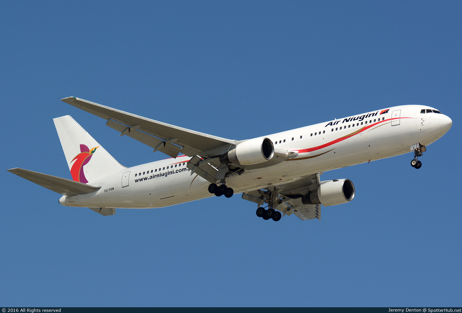 Photo of P2-PXW - Boeing 767-383(ER) operated by Air Niugini
