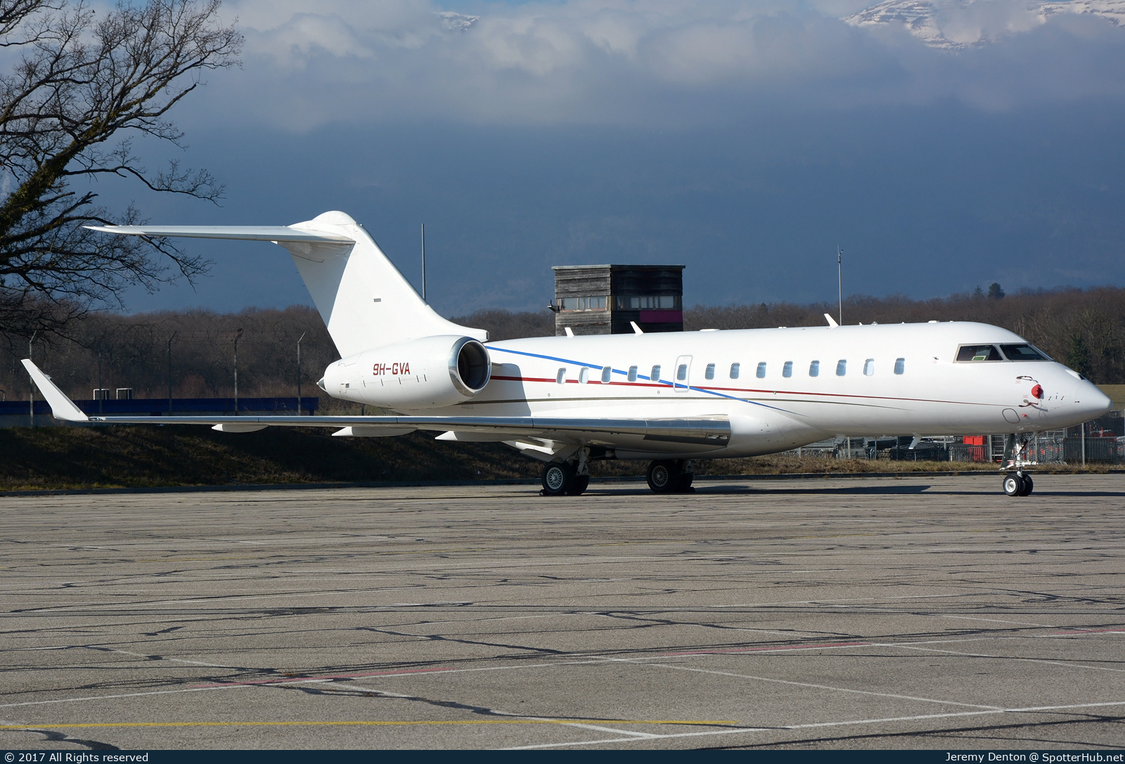 Photo of 9H-GVA - Bombardier Global 5000 operated by Elitavia Malta