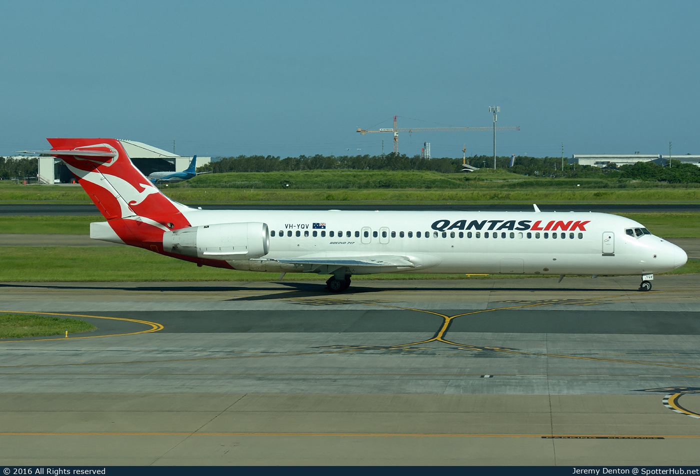 Photo of VH-YQV - Boeing 717-2BL operated by QantasLink (opb National Jet Systems)