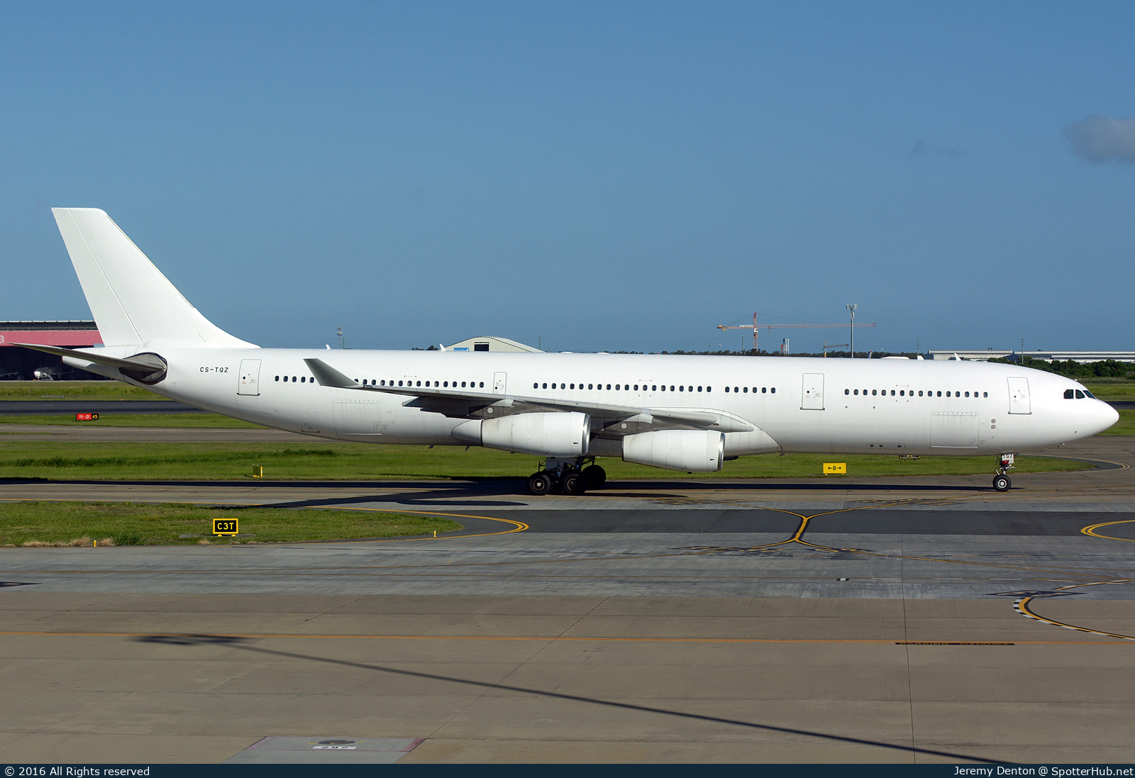 Photo of CS-TQZ - Airbus A340-313 operated by Hi Fly