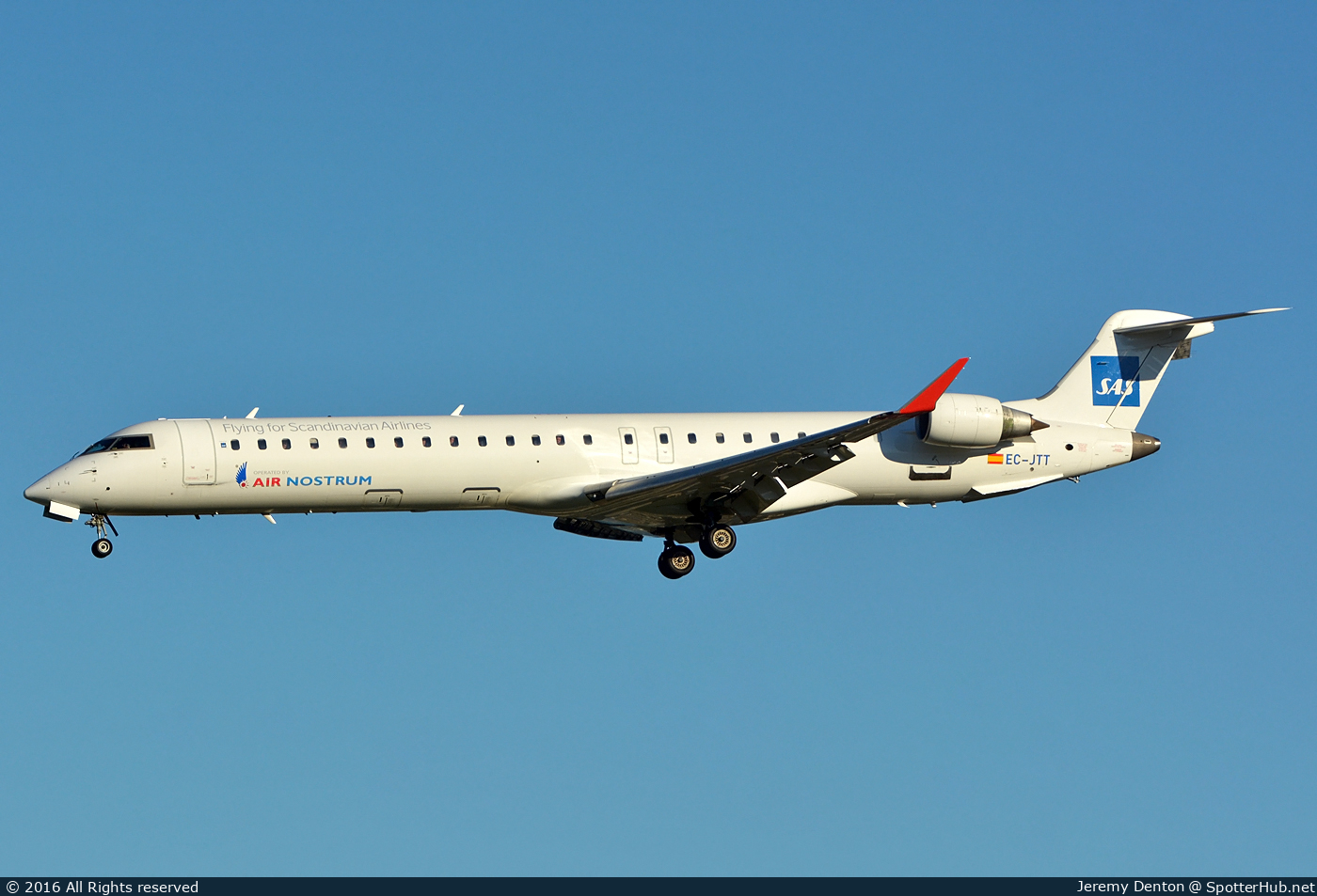 Photo of EC-JTT - Bombardier CRJ-900ER operated by SAS Scandinavian Airlines (opb Air Nostrum)