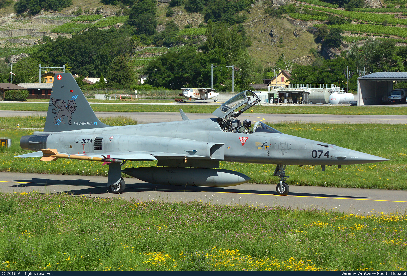 Photo of J-3074 - Northrop F-5E Tiger II operated by Swiss Air Force