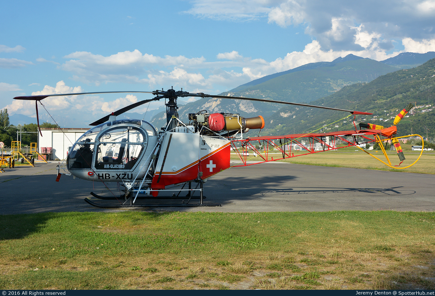 Photo of HB-XZU - Aérospatiale SA315B Lama operated by Air Glaciers
