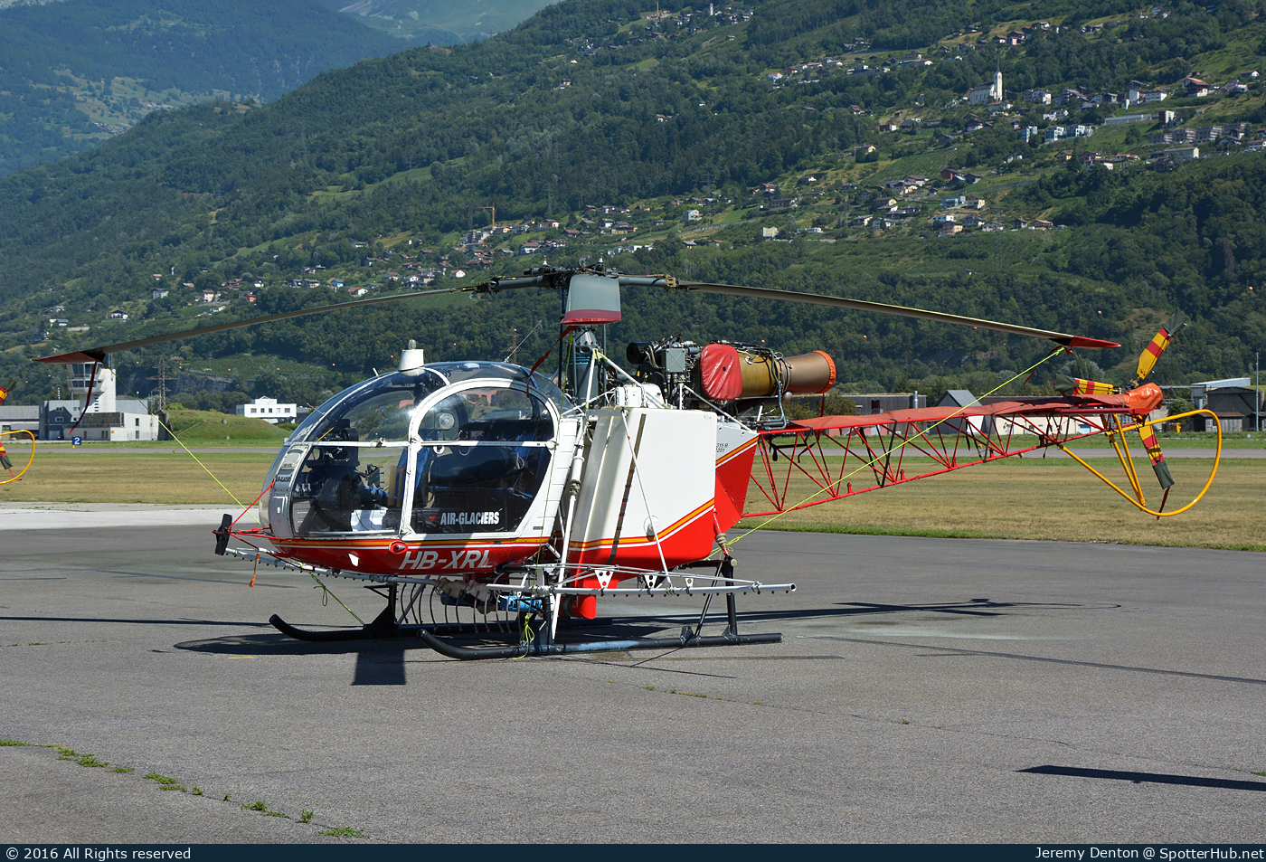 Photo of HB-XRL - Aérospatiale SA315B Lama operated by Air Glaciers