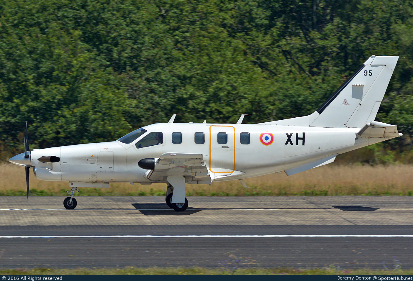 Photo of 95 - SOCATA TBM 700 operated by French Air Force