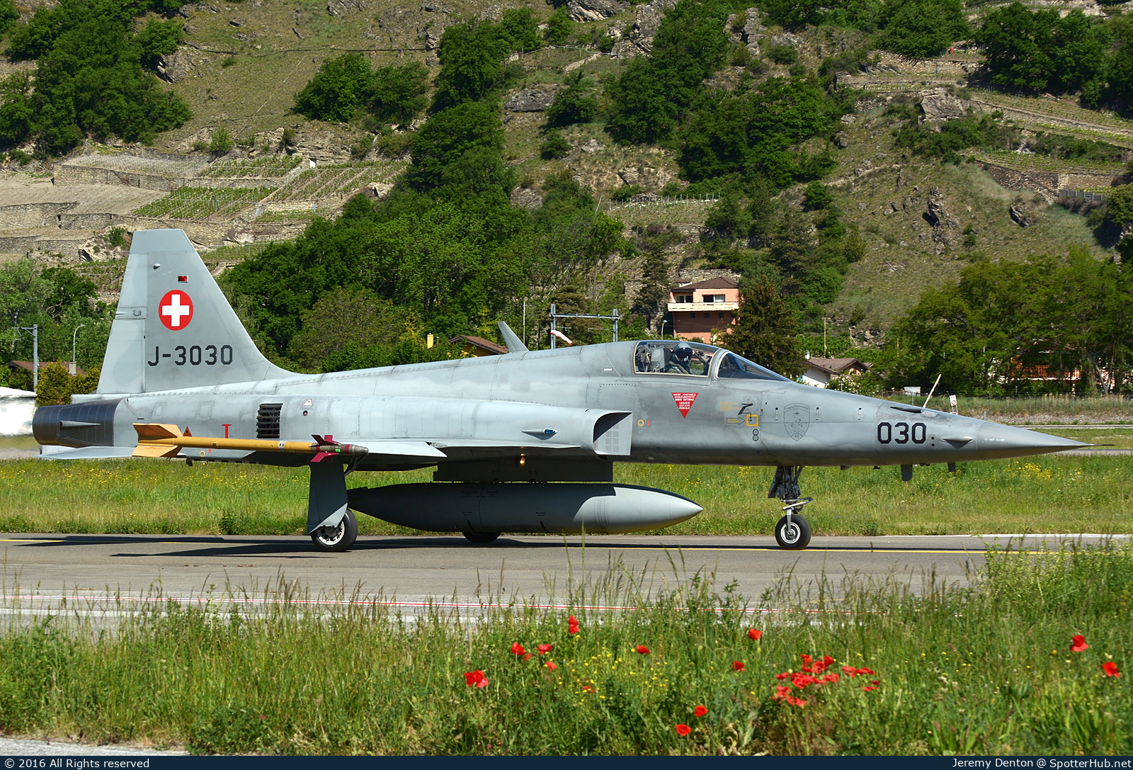 Photo of J-3030 - Northrop F-5E Tiger II operated by Swiss Air Force