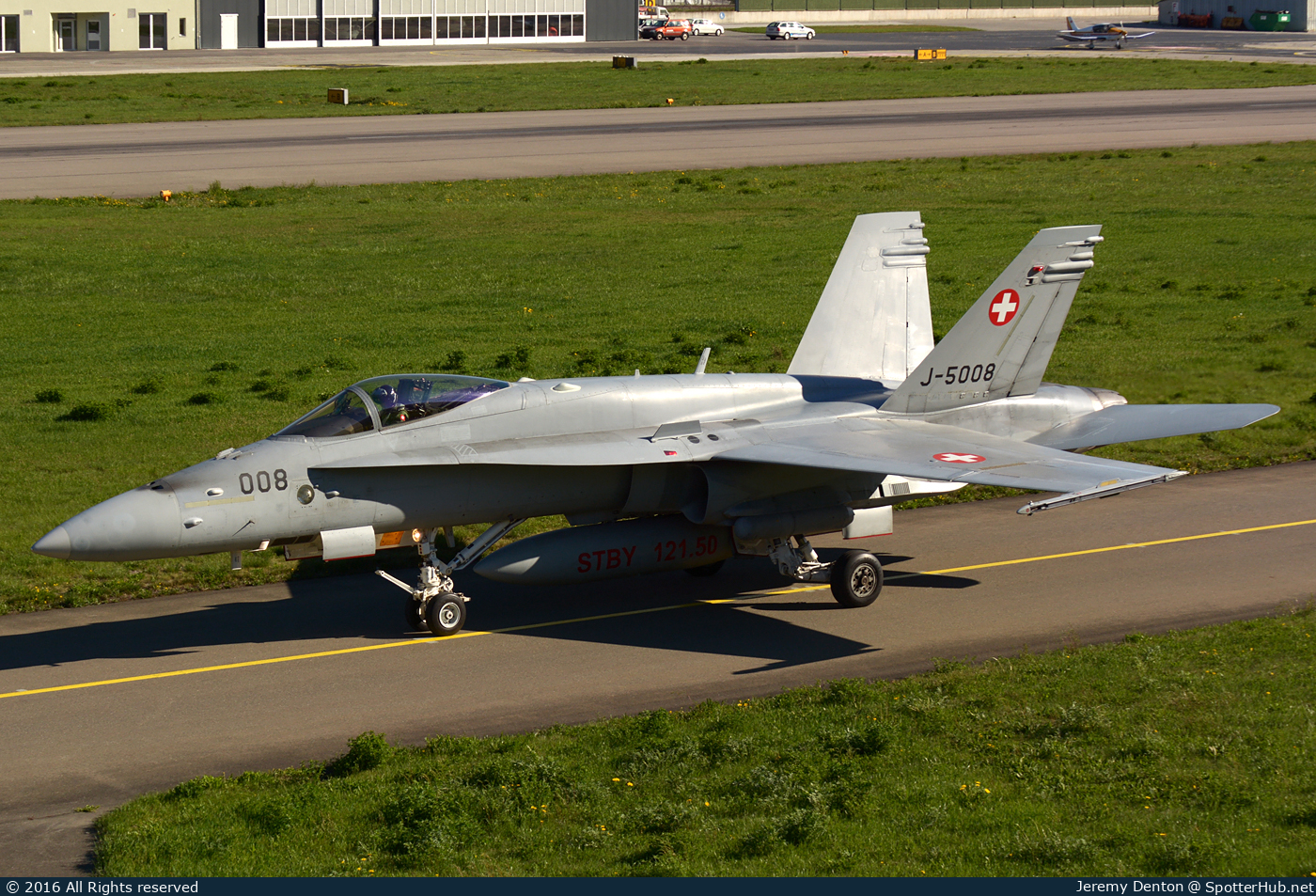 Photo of J-5008 - McDonnell Douglas F/A-18C Hornet operated by Swiss Air Force