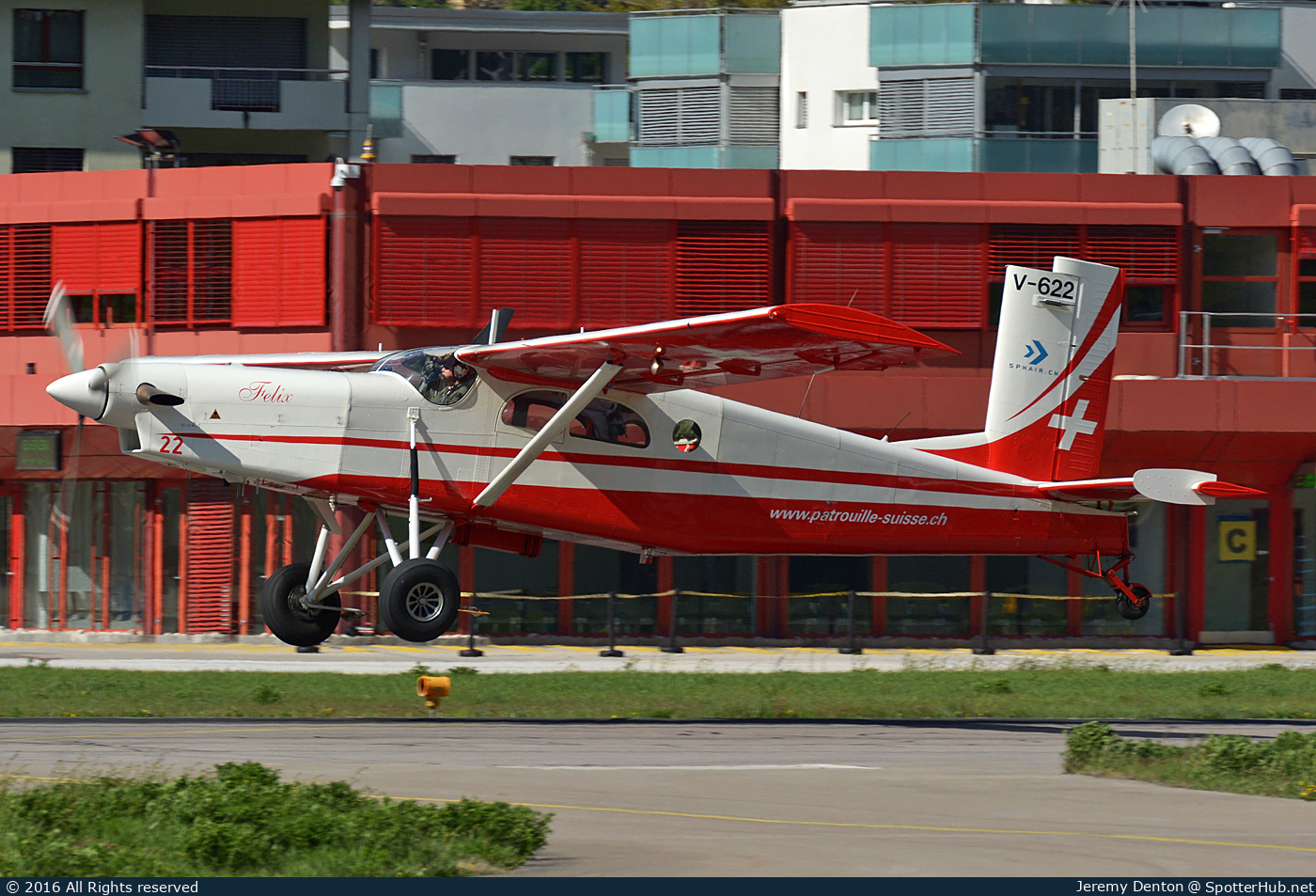 Photo of V-622 - Pilatus PC-6/B2-H2M-1 Turbo Porter operated by Swiss Air Force