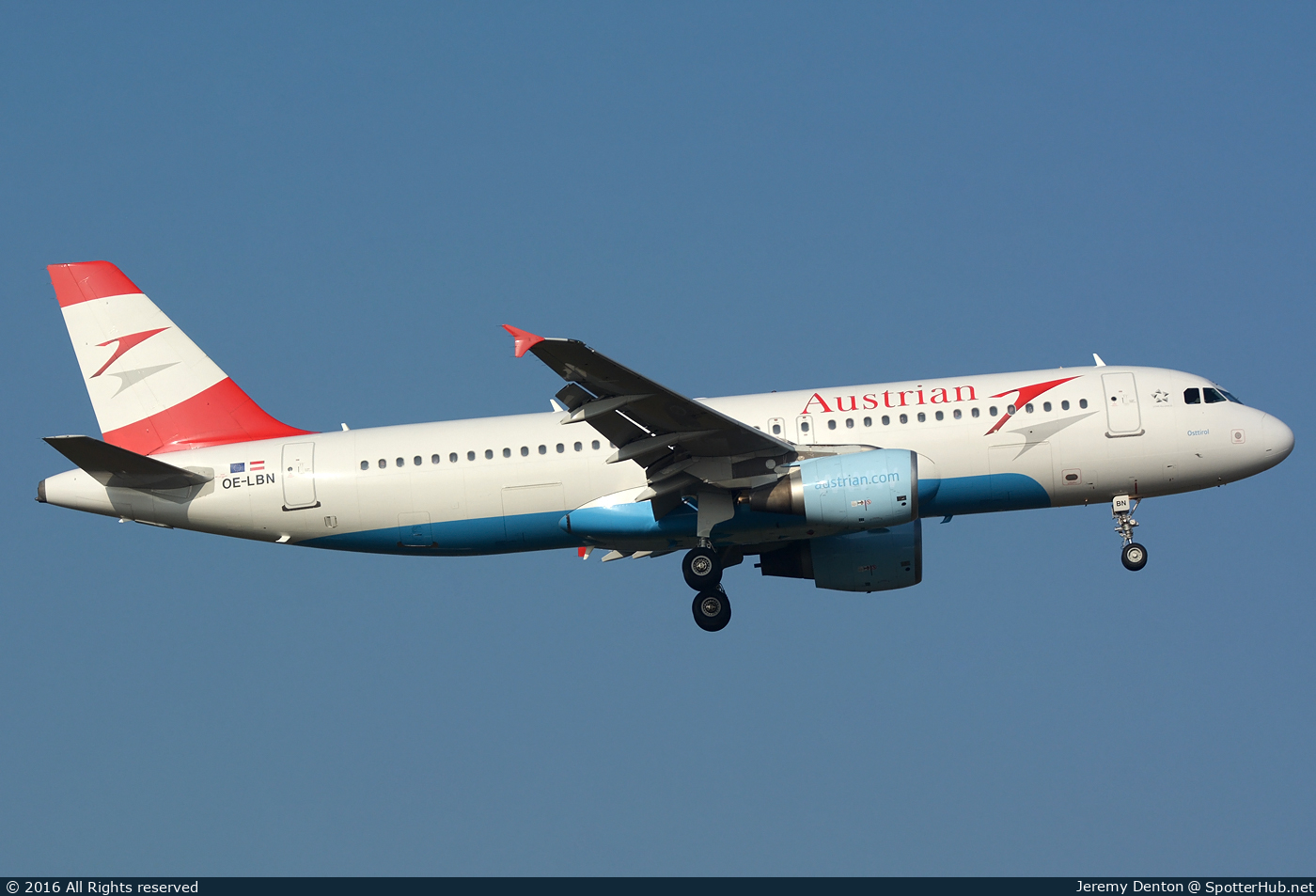 Photo of OE-LBN - Airbus A320-214 operated by Austrian Airlines
