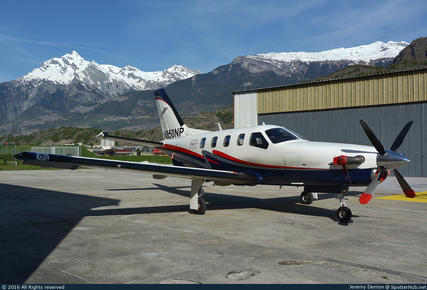 Photo of N850NP - SOCATA TBM 850 operated by Private