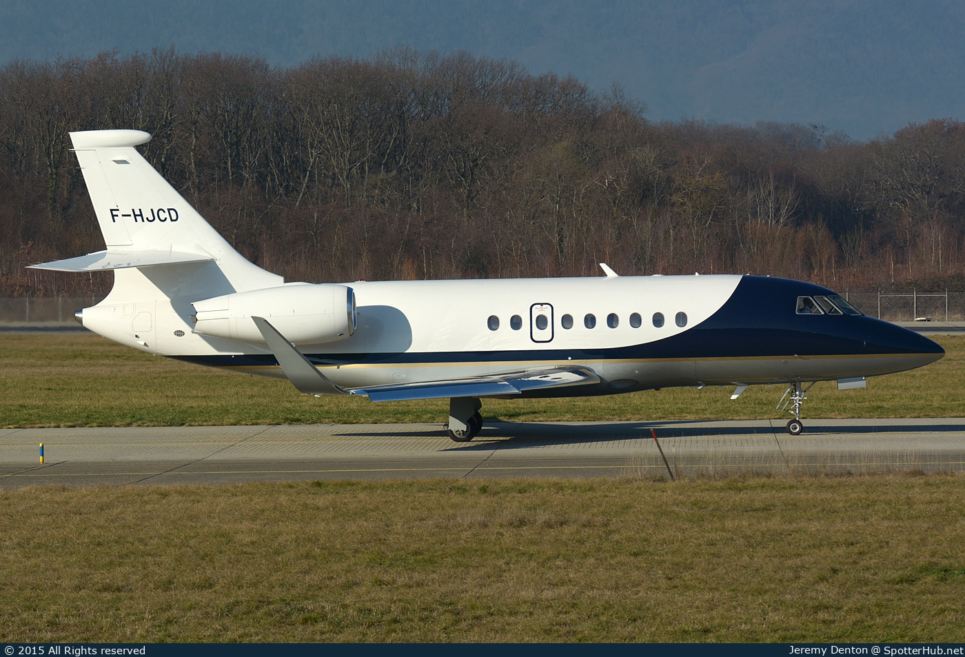 Photo of F-HJCD - Dassault Falcon 2000LXS operated by JCDecaux