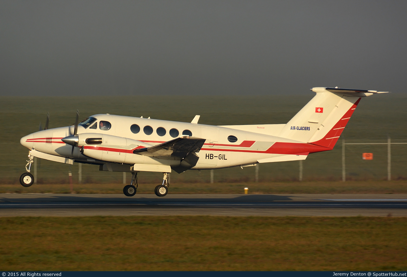 Photo of HB-GIL - Beechcraft 200 Super King Air operated by Air Glaciers