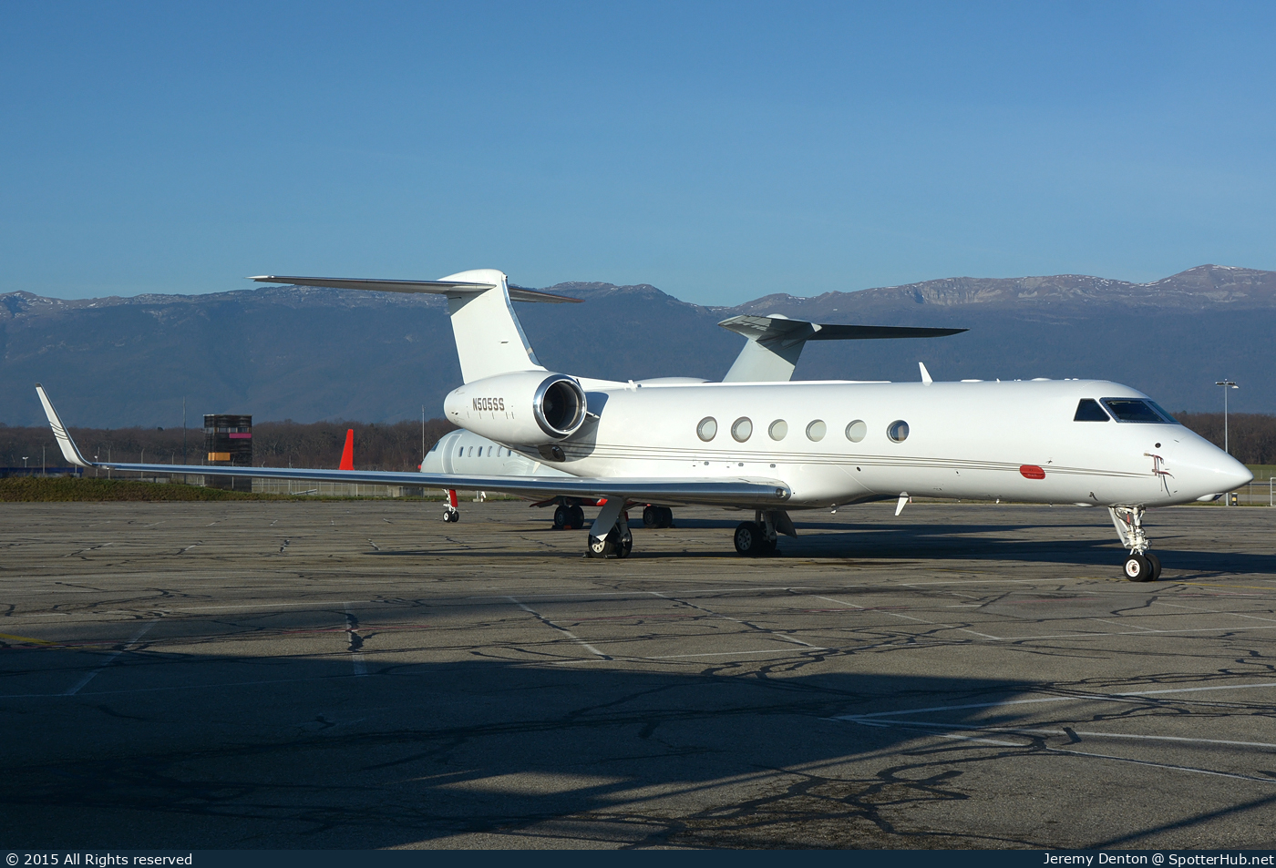 Photo of N505SS - Gulfstream GV operated by Private