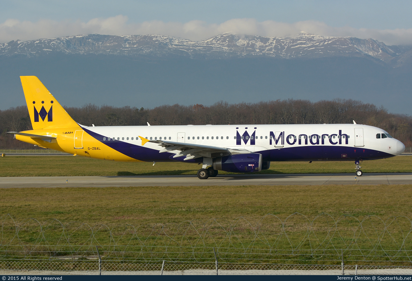 Photo of G-ZBAL - Airbus A321-231 operated by Monarch Airlines
