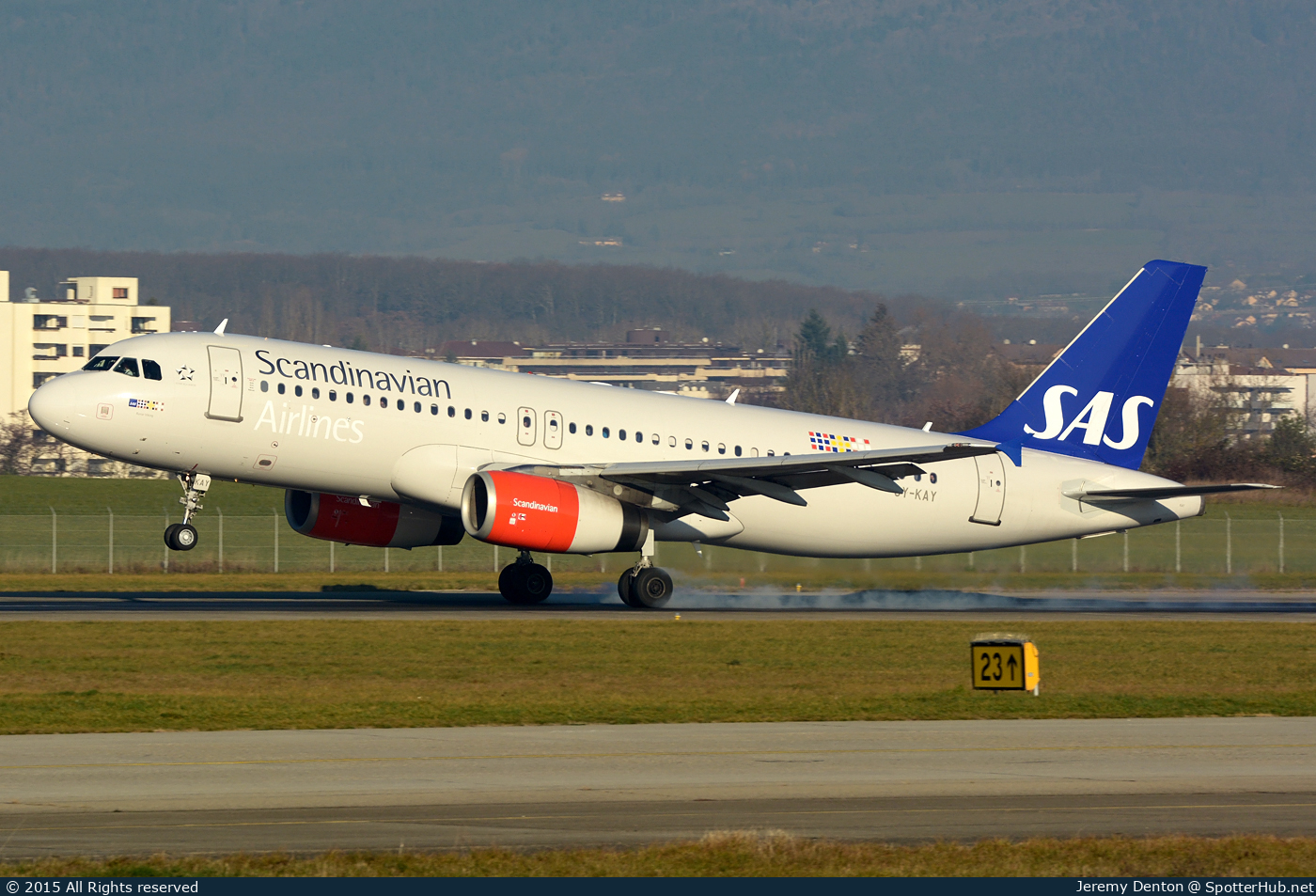 Photo of OY-KAY - Airbus A320-232 operated by SAS Scandinavian Airlines