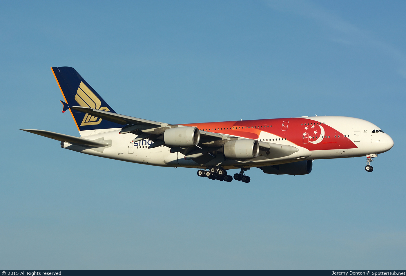 Photo of 9V-SKJ - Airbus A380-841 operated by Singapore Airlines