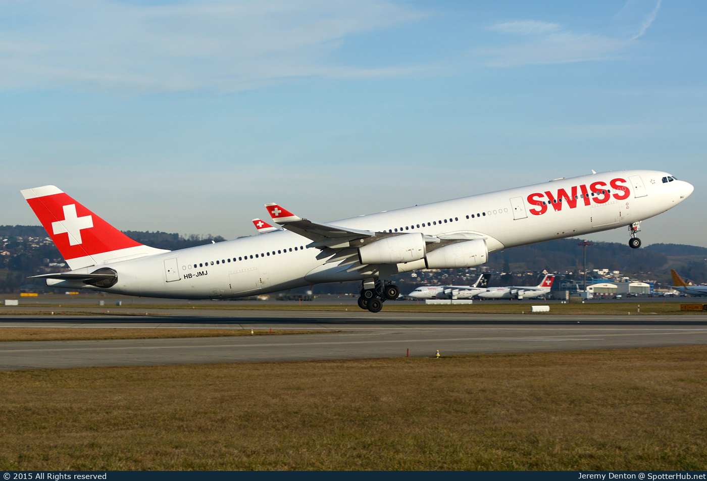 Photo of HB-JMJ - Airbus A340-313 operated by Swiss International Air Lines