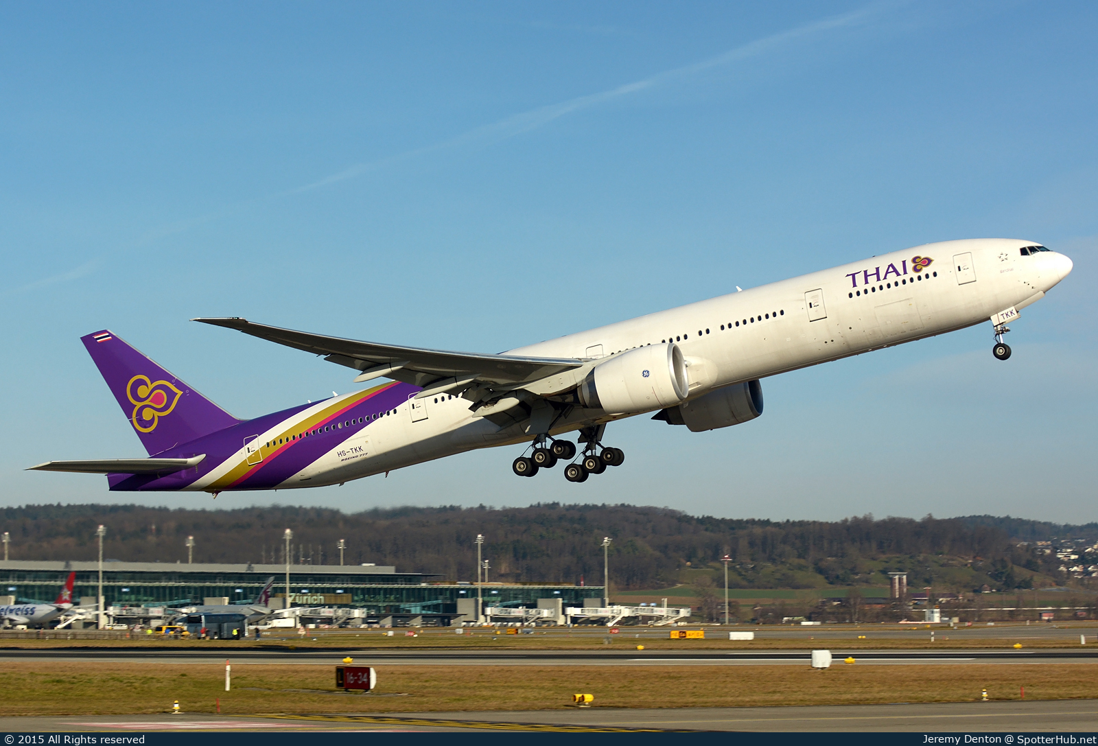 Photo of HS-TKK - Boeing 777-3AL(ER) operated by Thai Airways International
